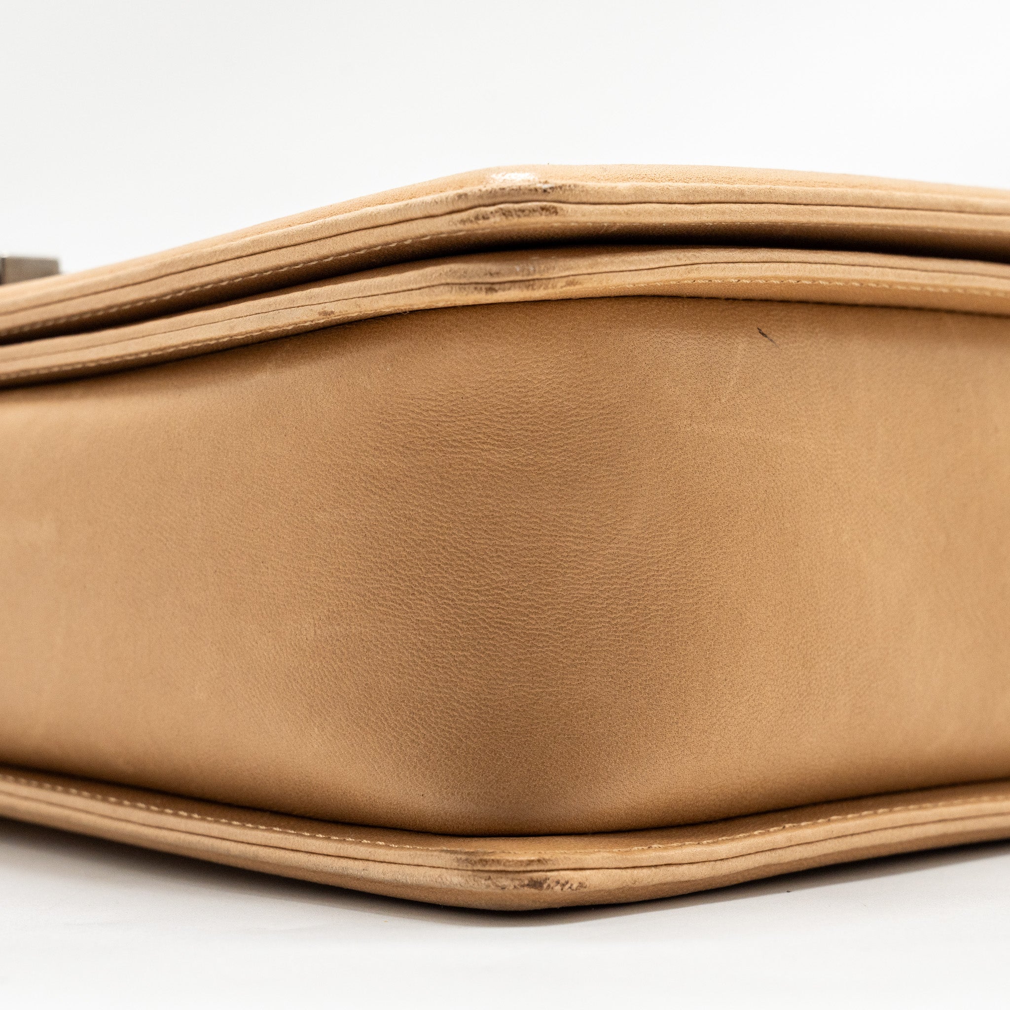 chanel-large-boy-bag-lambskin-beige-ruthenium-hardware