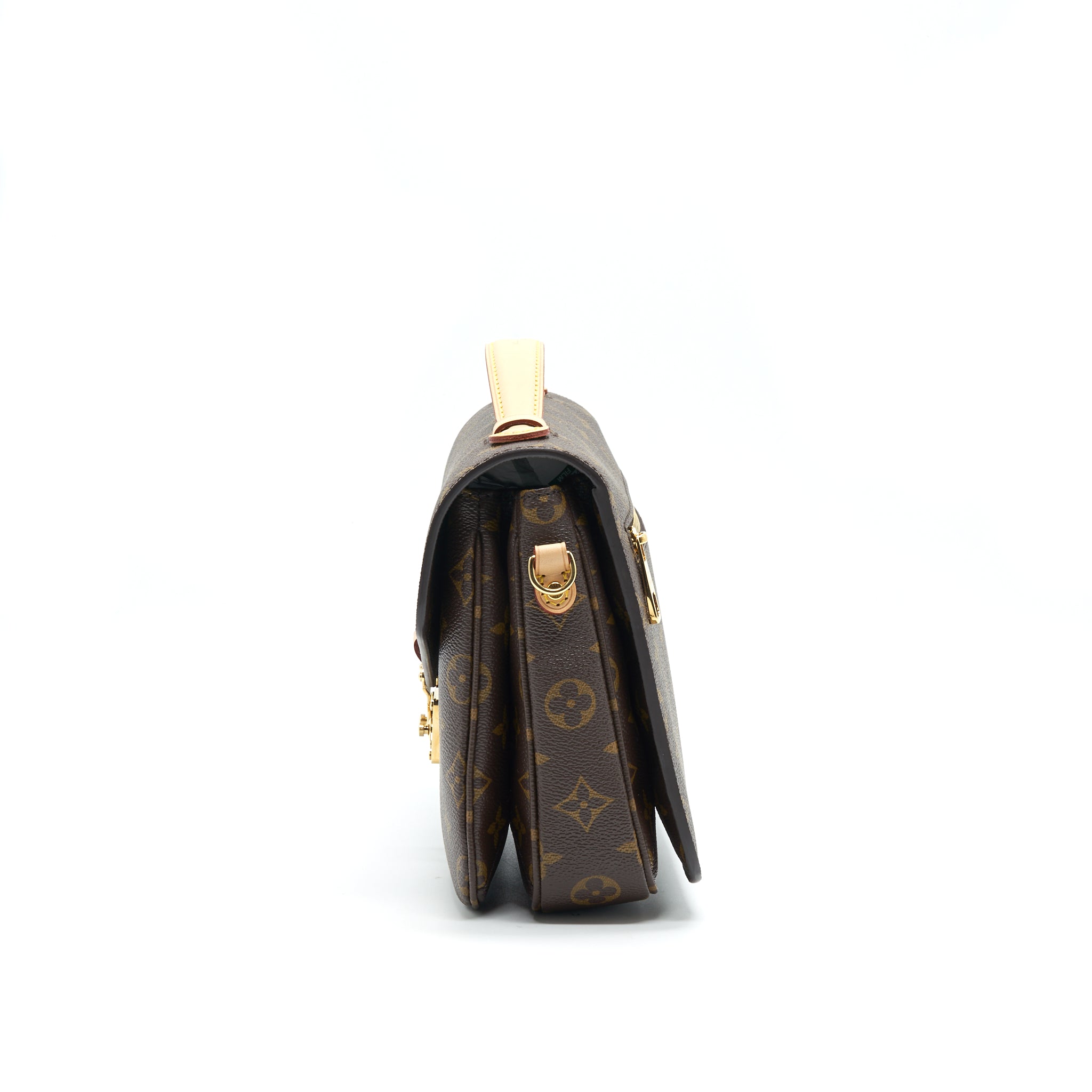 louis-vuitton-monogram-canvas-pochette-metis-1