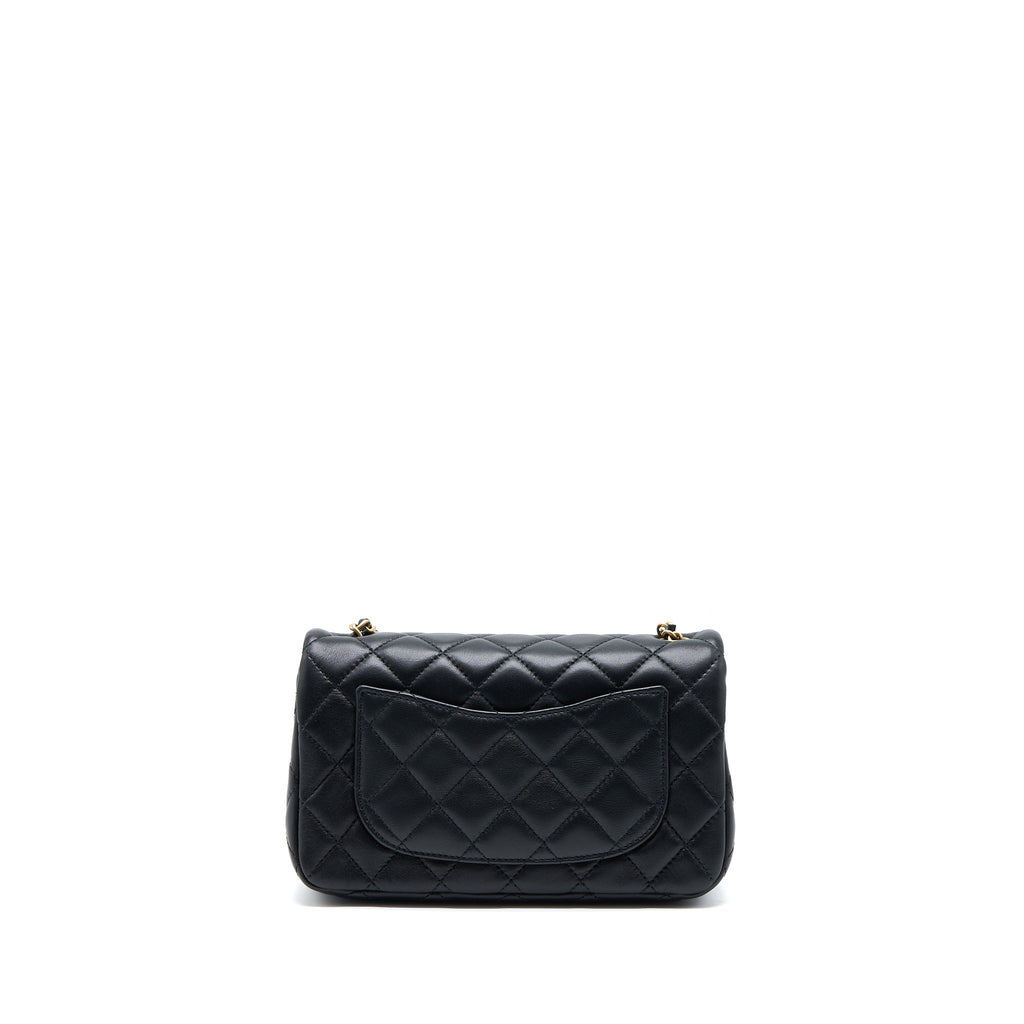 chanel-pearl-crush-mini-rectangular-flap-bag-lambskin-black-ghw-microchip-2