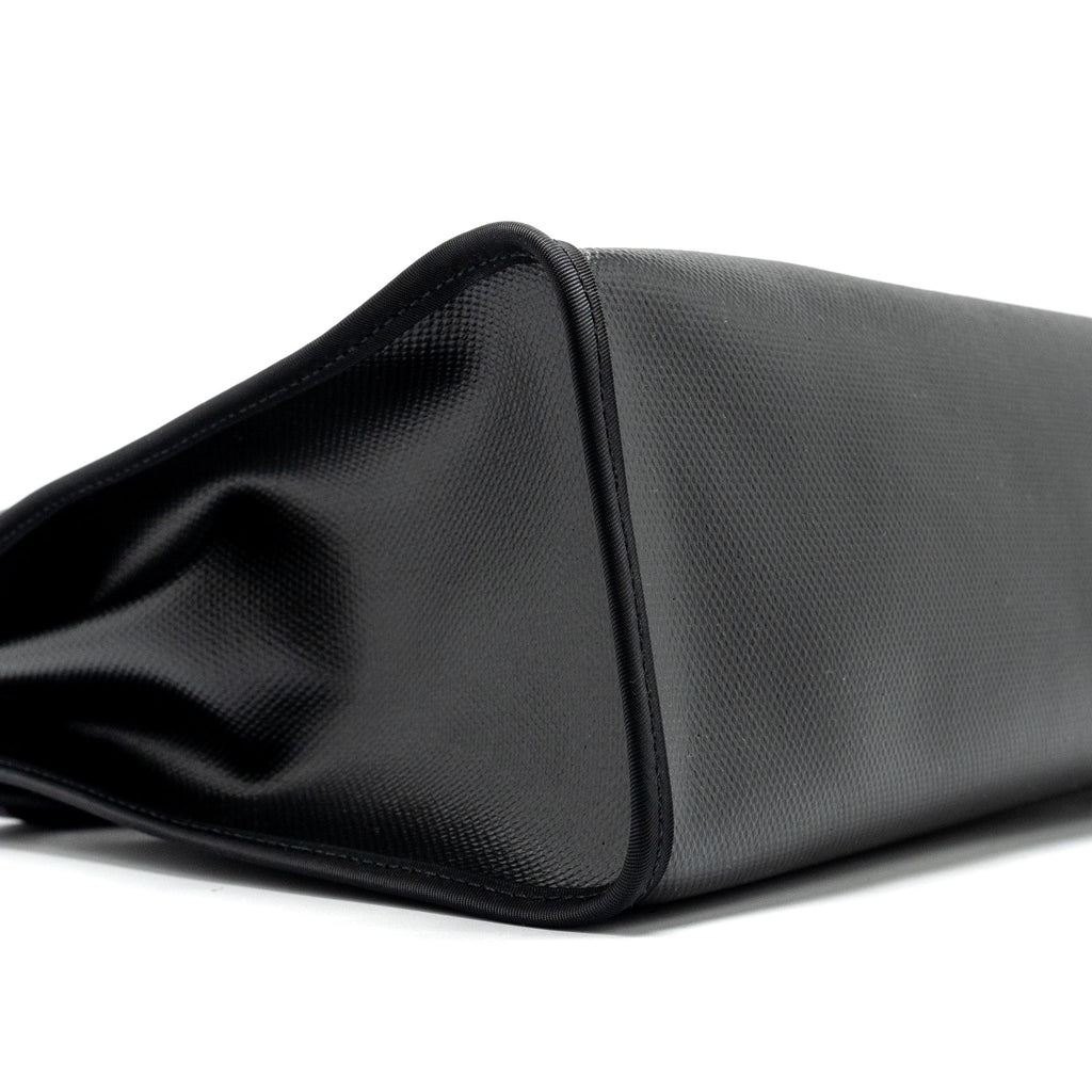 hermes-herbag-31-zip-bag-berline-canvas-vache-hunter-black-ghw-stamp-w