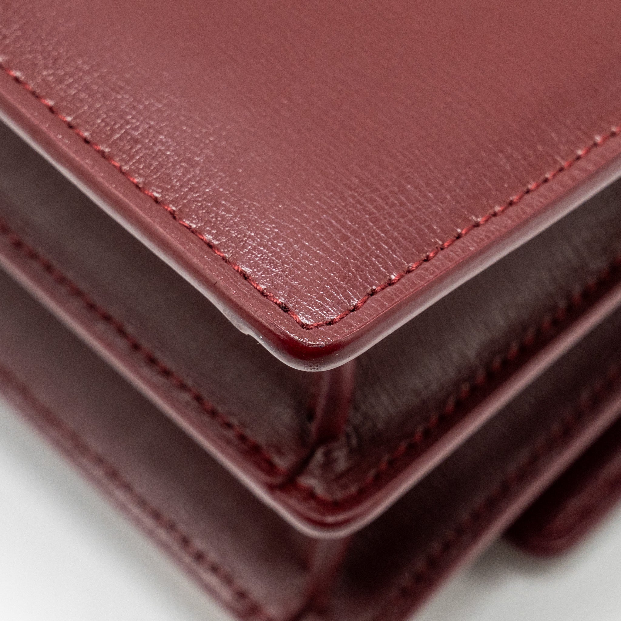 saint-laurent-ysl-sunset-bag-calfskin-burgundy-shw