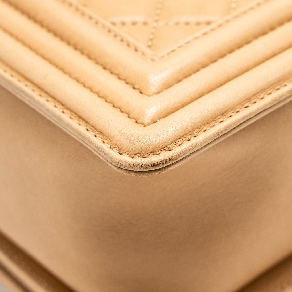 chanel-large-boy-bag-lambskin-beige-ruthenium-hardware