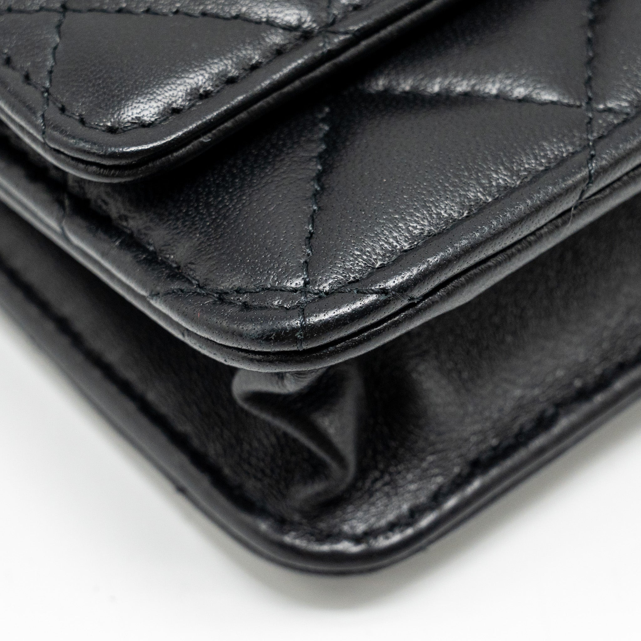 chanel-pearl-crush-wallet-on-chain-lambskin-black-ghw-microchip-copy-1