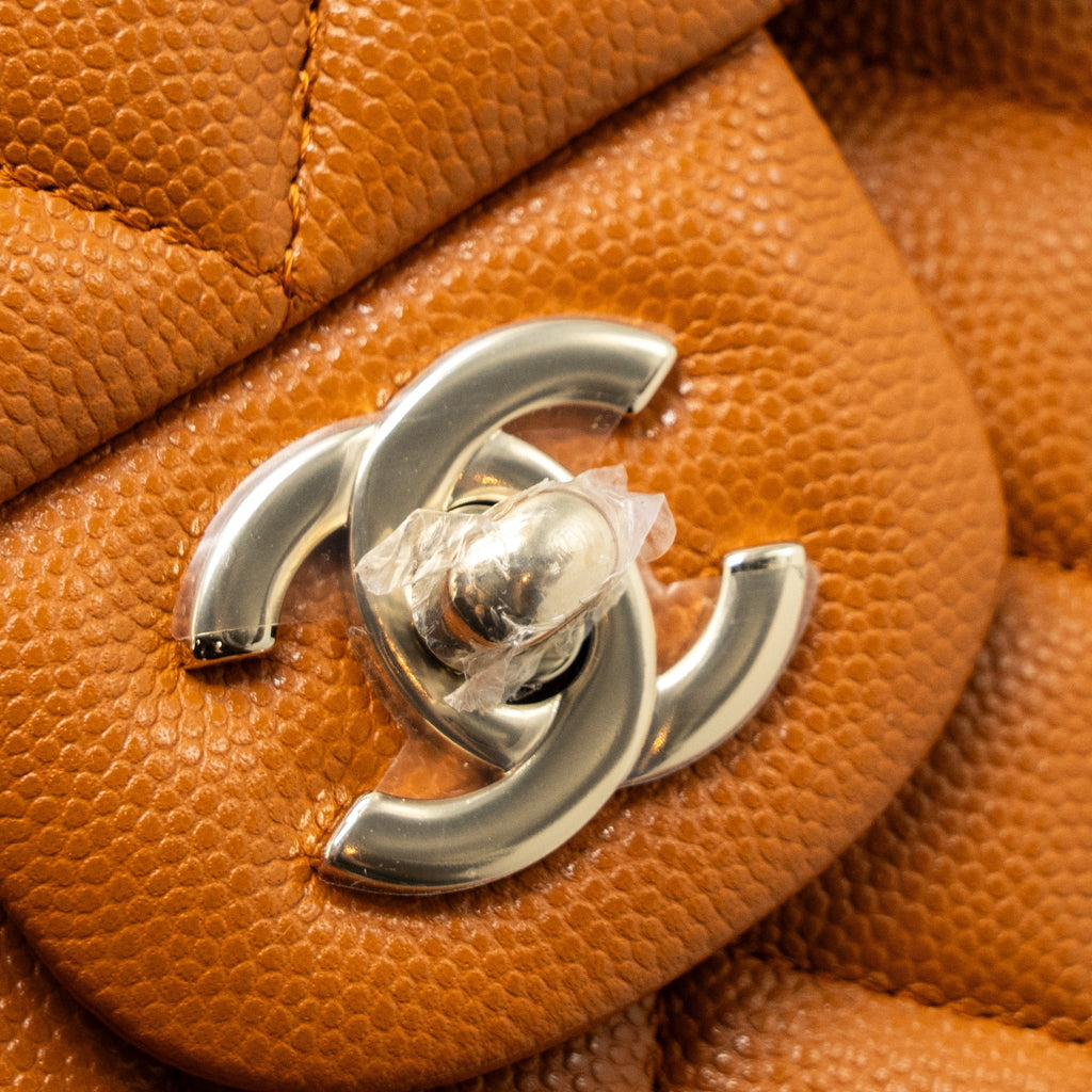 chanel-medium-classic-double-flap-bag-caviar-caramel-lghwmicrochip