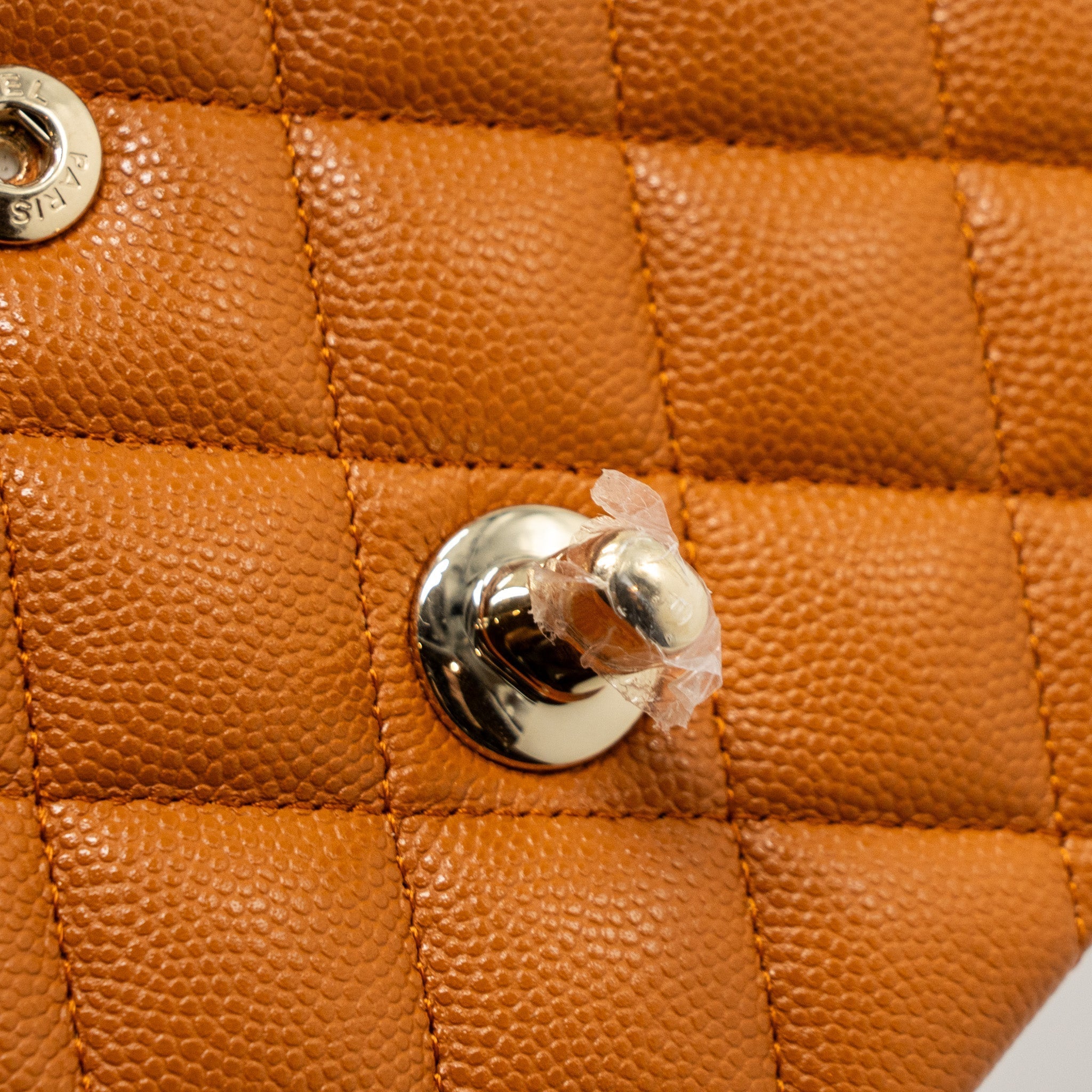 chanel-medium-classic-double-flap-bag-caviar-caramel-lghwmicrochip