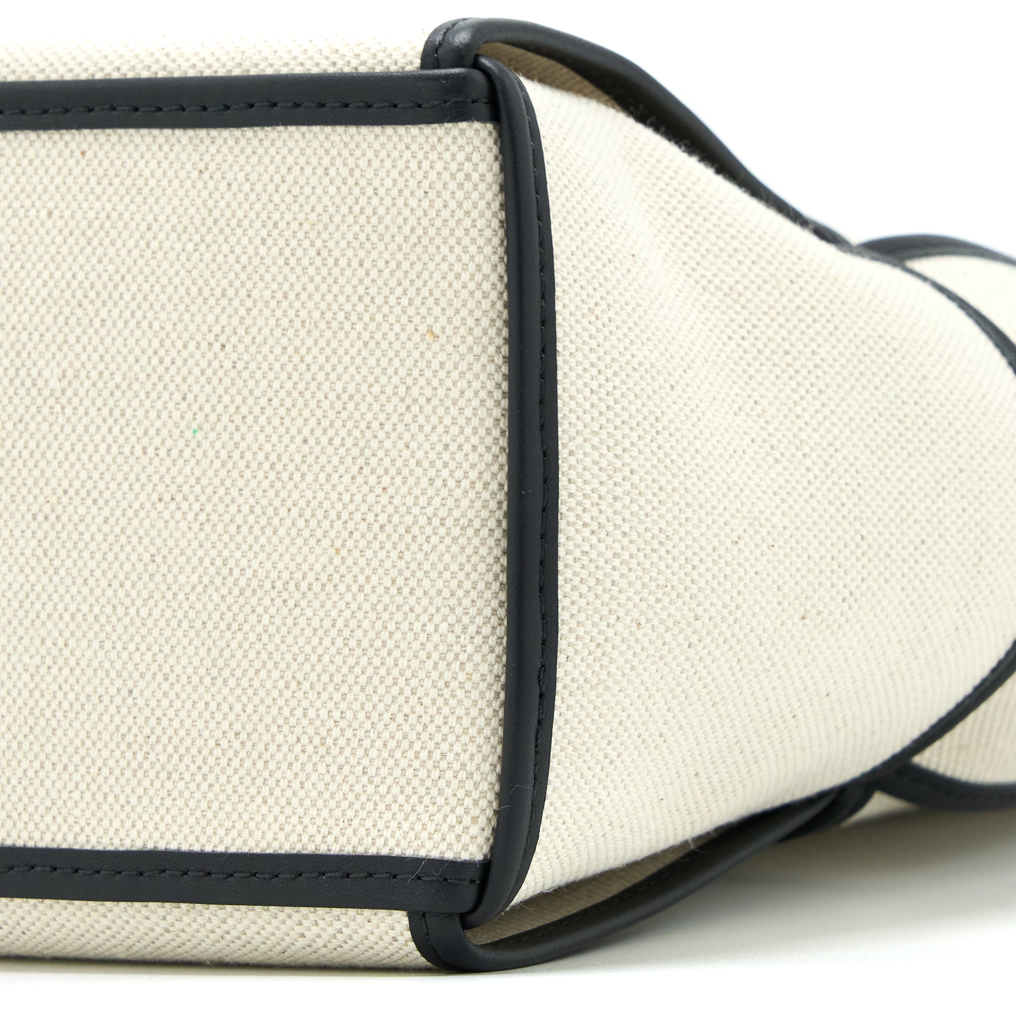 bottega-veneta-large-arco-tote-canvas-natural-black