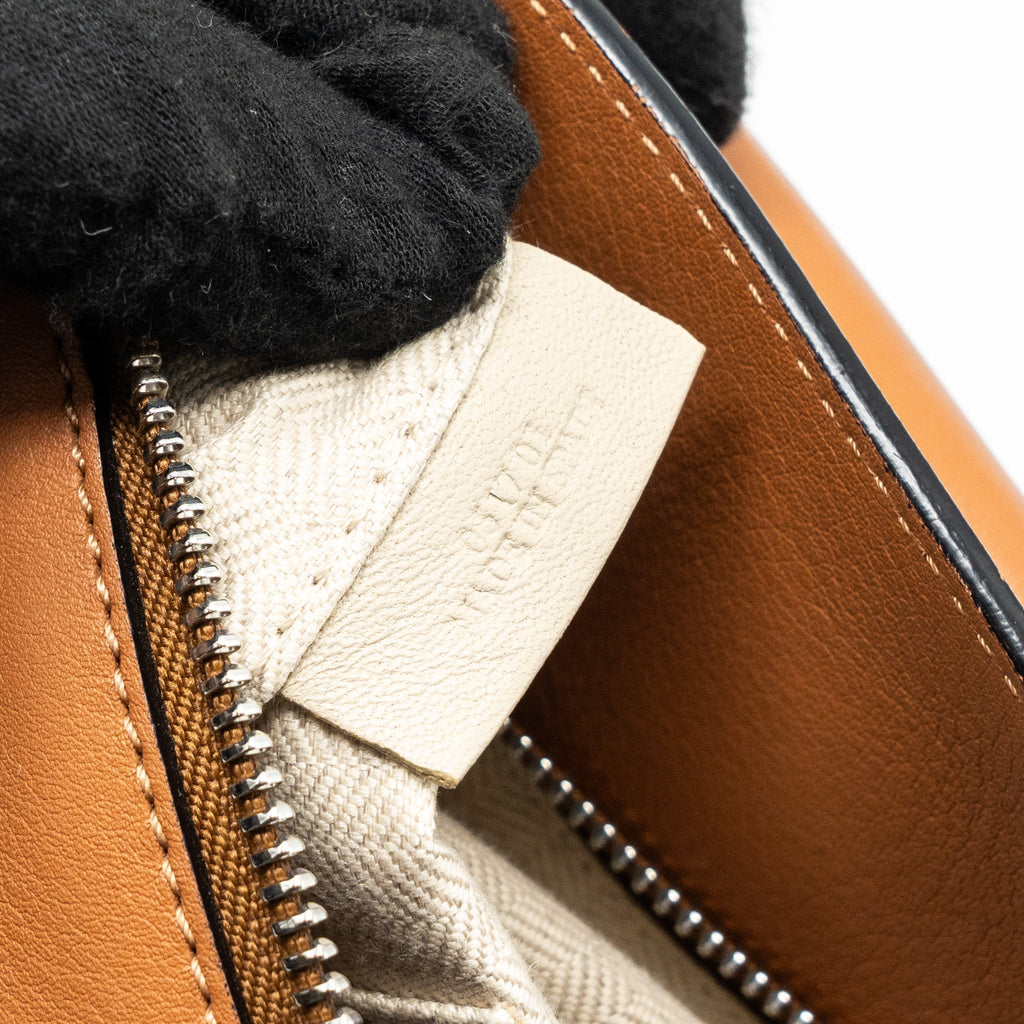 loewe-puzzle-bag-in-classic-calfskin-tan-shw