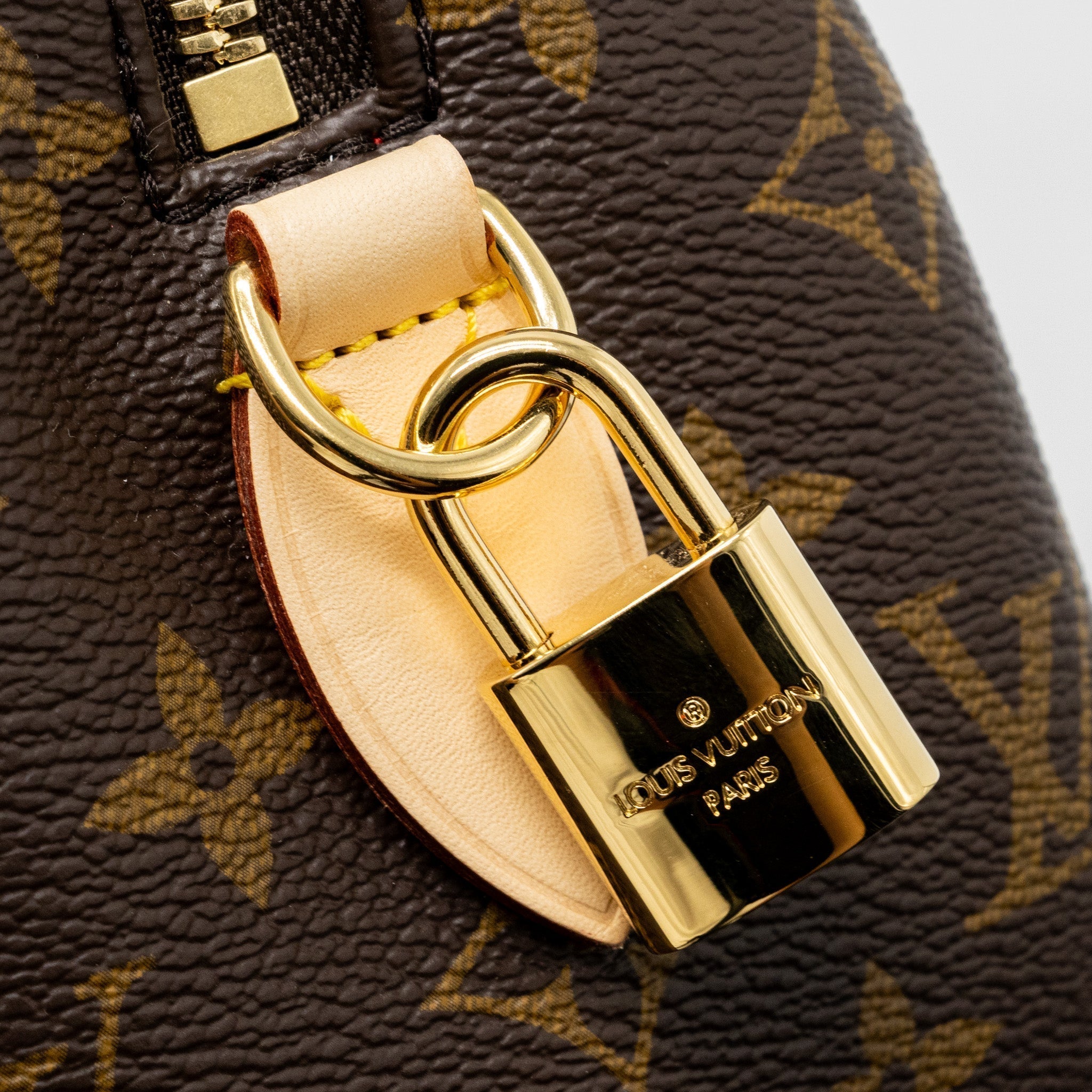 louis-vuitton-speedy-bandouliere-20-monogram-canvas-black-hardware