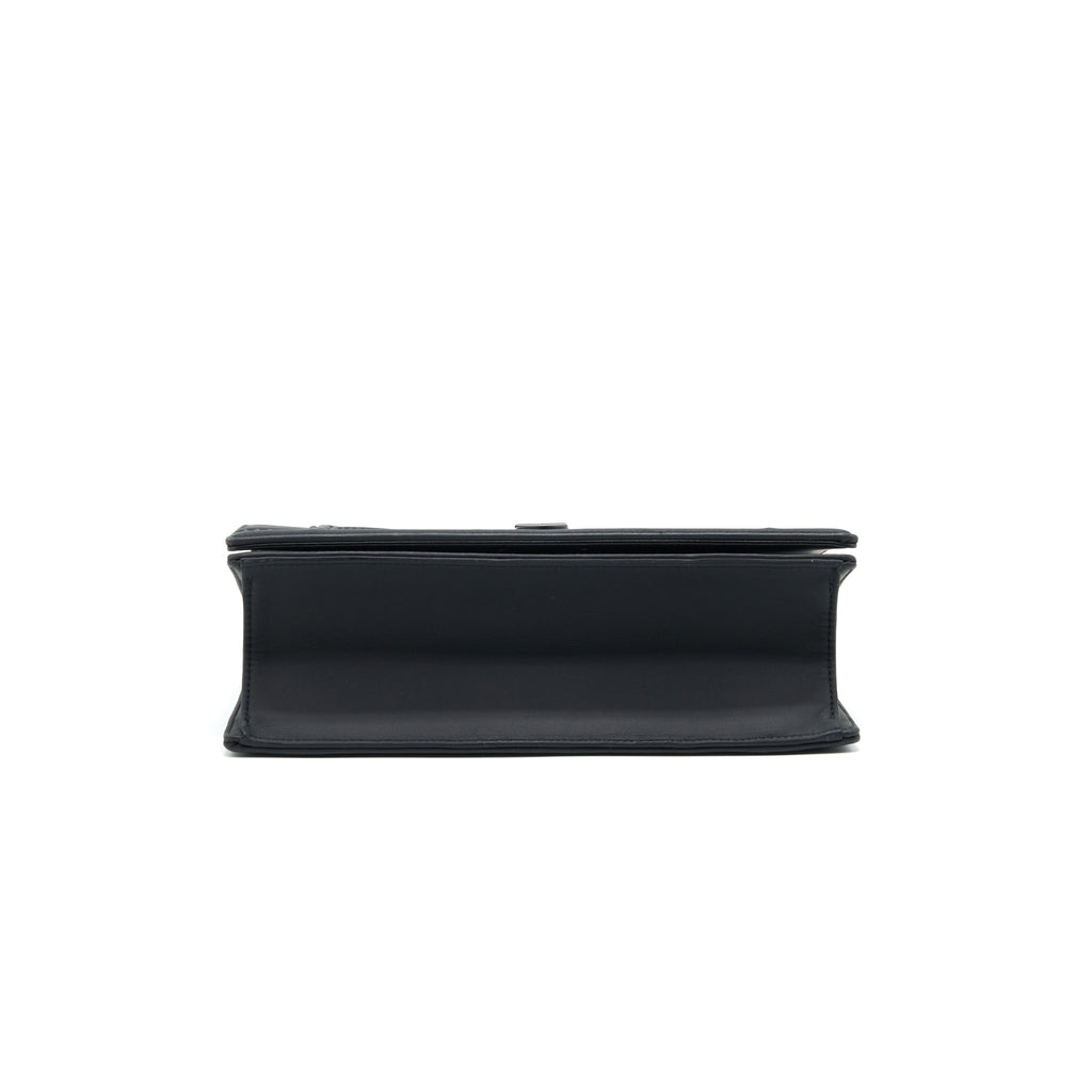 dior-medium-studded-so-black-diorama-bag