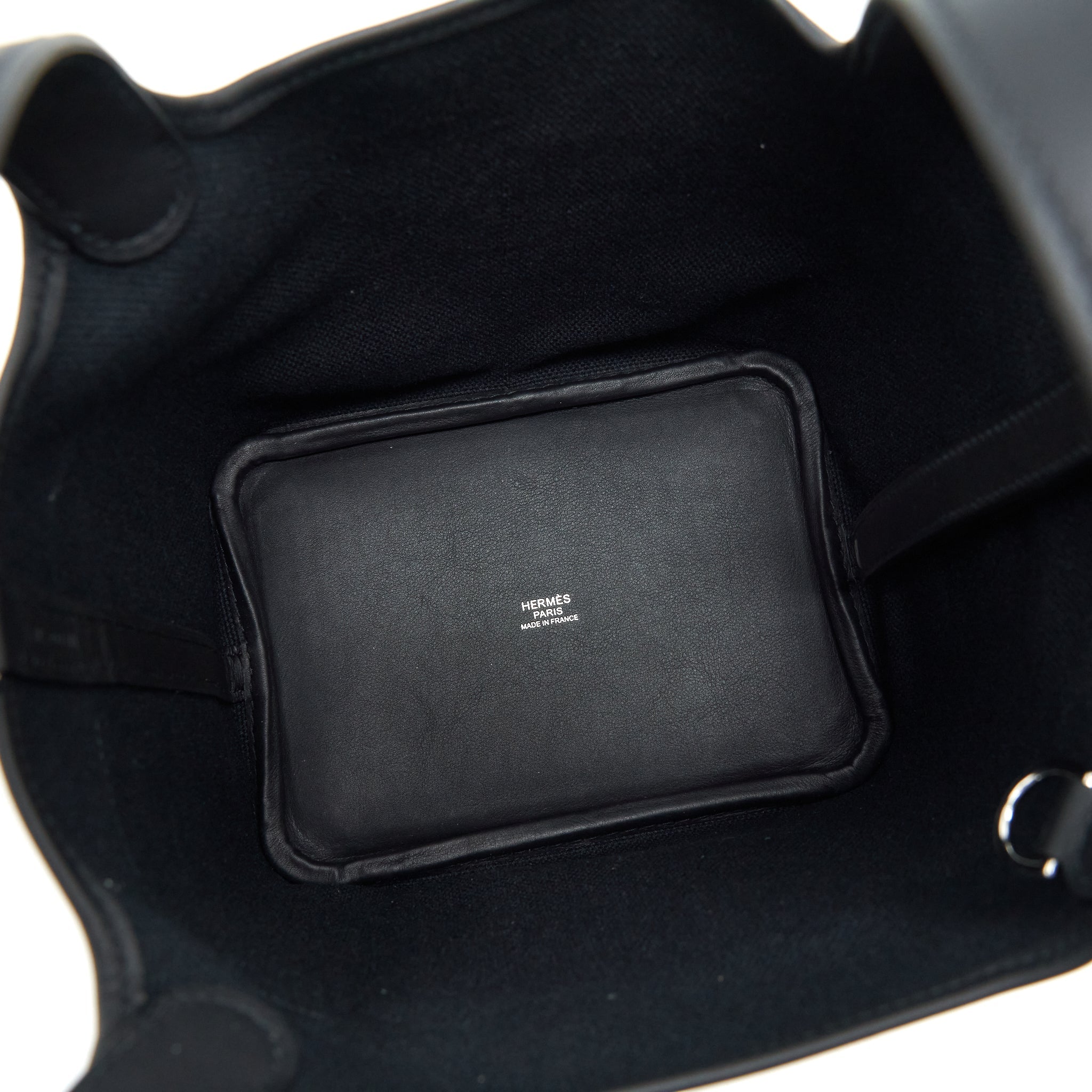 hermes-picotin-cargo-18-swift-and-toile-canvas-black-shw-stamp-z