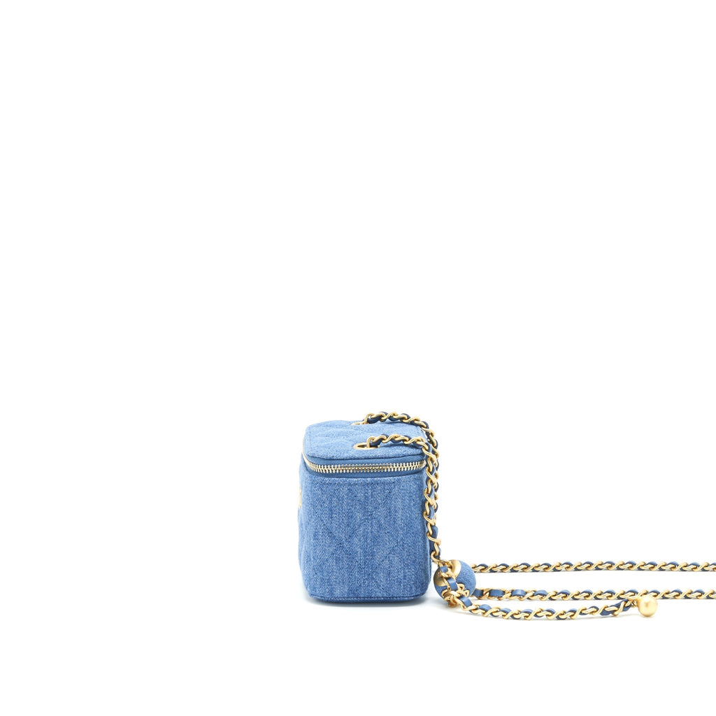 chanel-22c-pearl-crush-denim-mini-vanity-with-chain