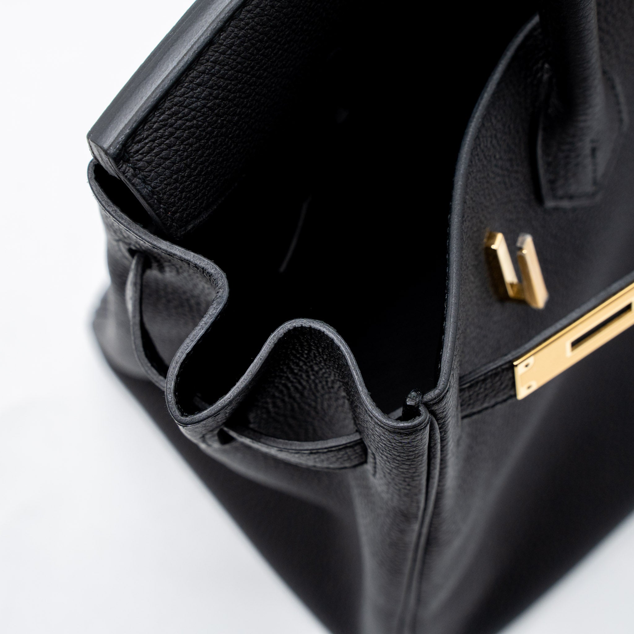 hermes-birkin-30-togo-black-ghw-stamp-d