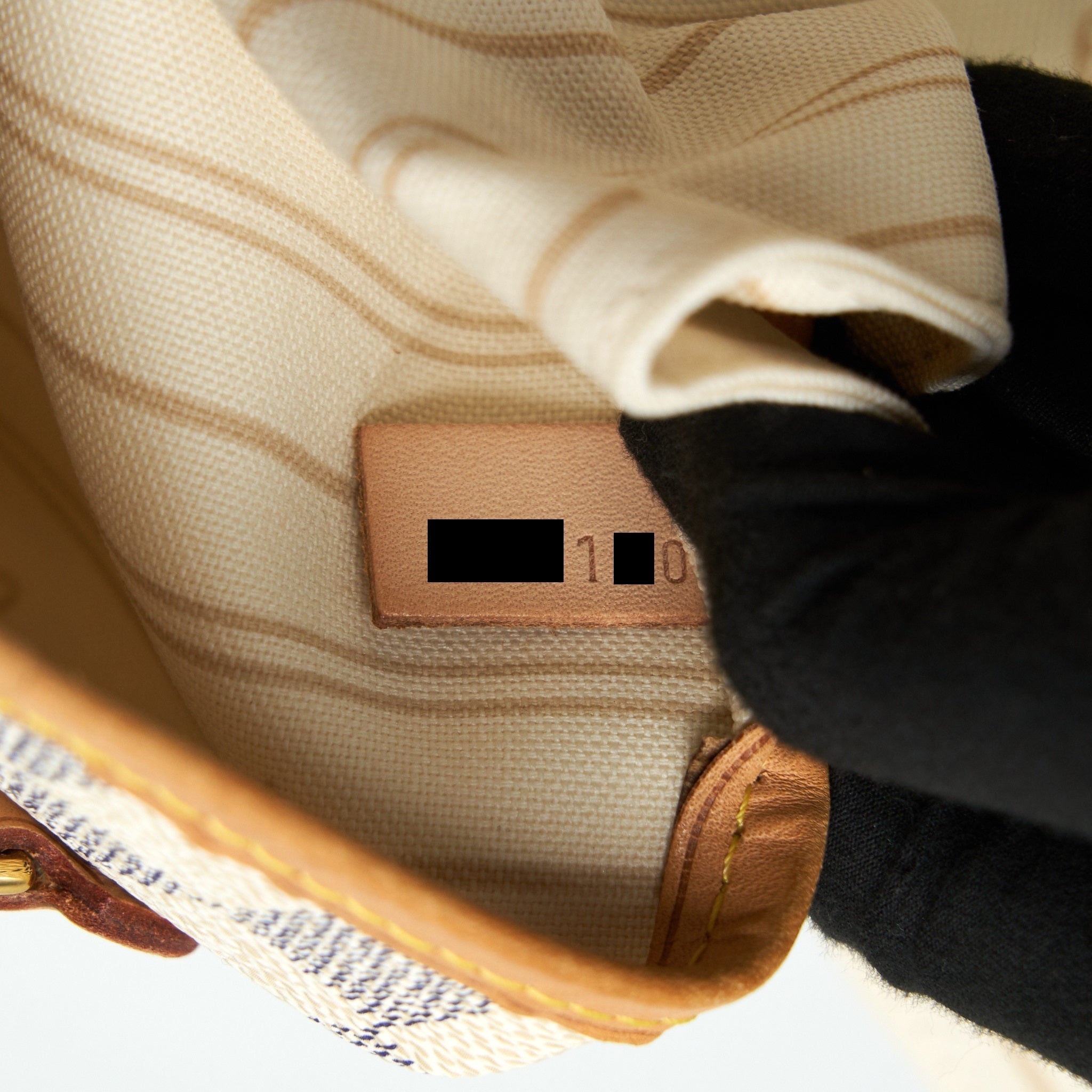 louis-vuitton-neverfull-gm-damier-azur-canvas