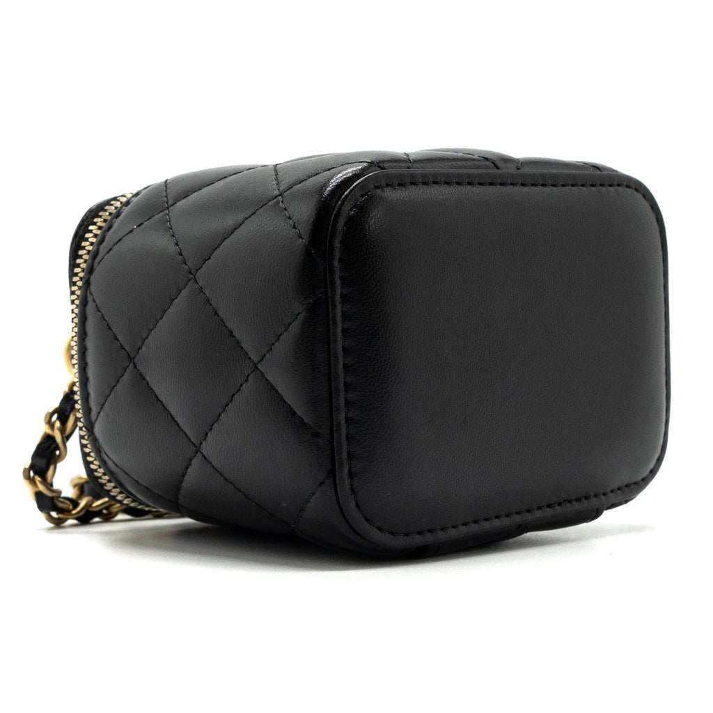 chanel-top-handle-mini-vanity-lambskin-black-ghw