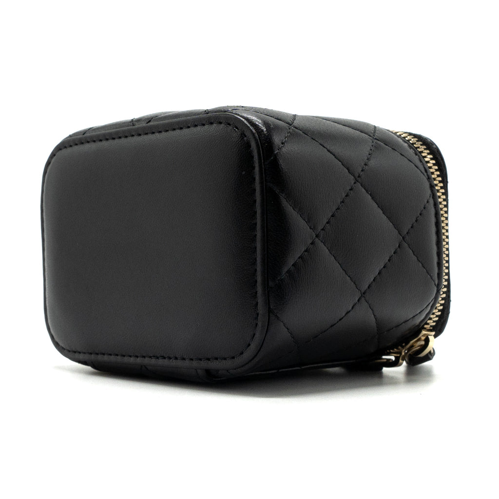 chanel-top-handle-mini-vanity-lambskin-black-ghw