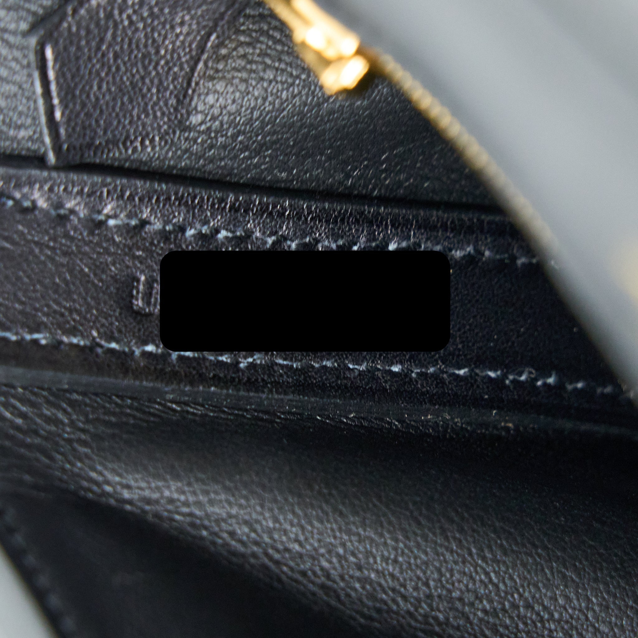 hermes-mini-24-24-2424-21-bag-swift-volupto-black-ghw-stamp-u