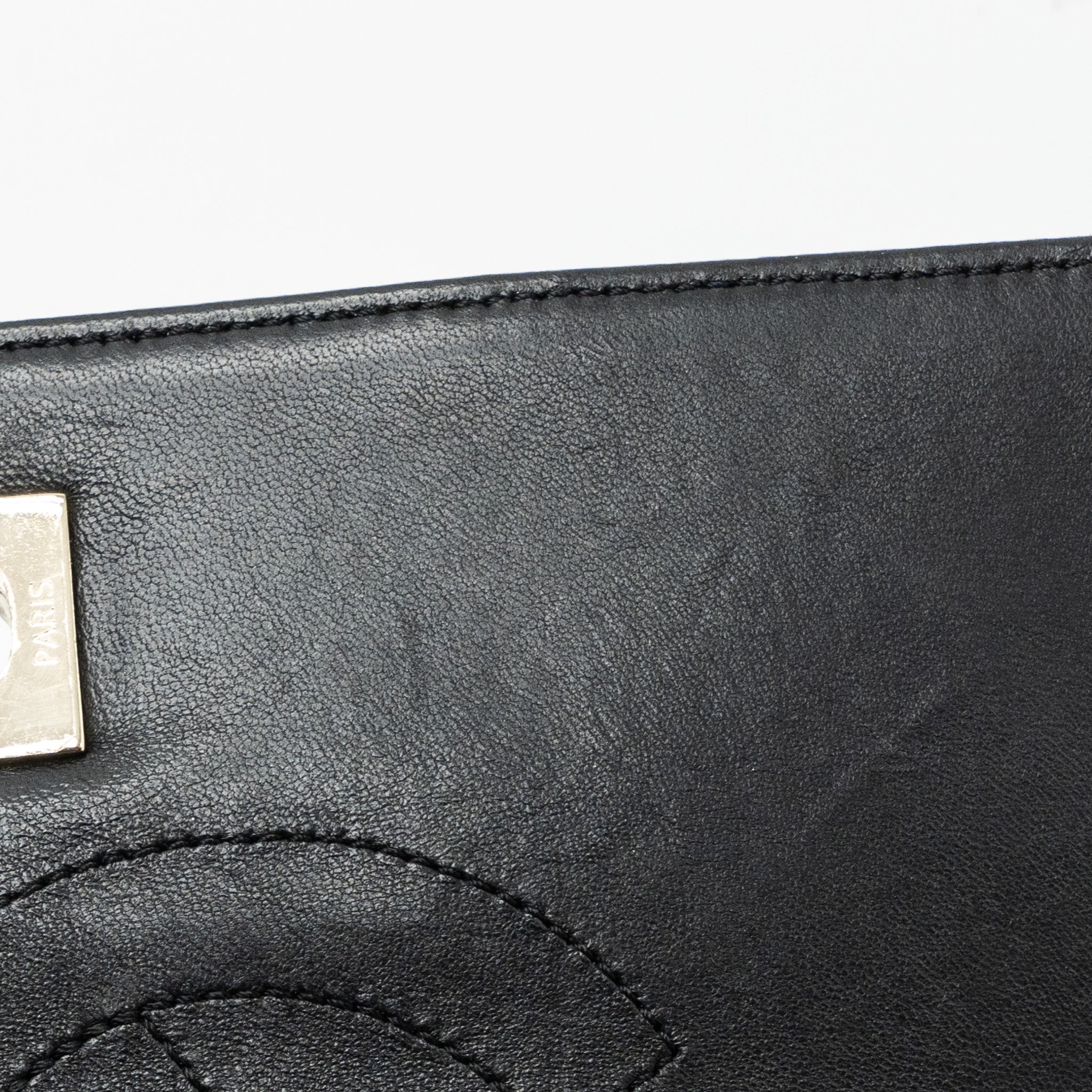 chanel-medium-trendy-cc-lambskin-black-ghw