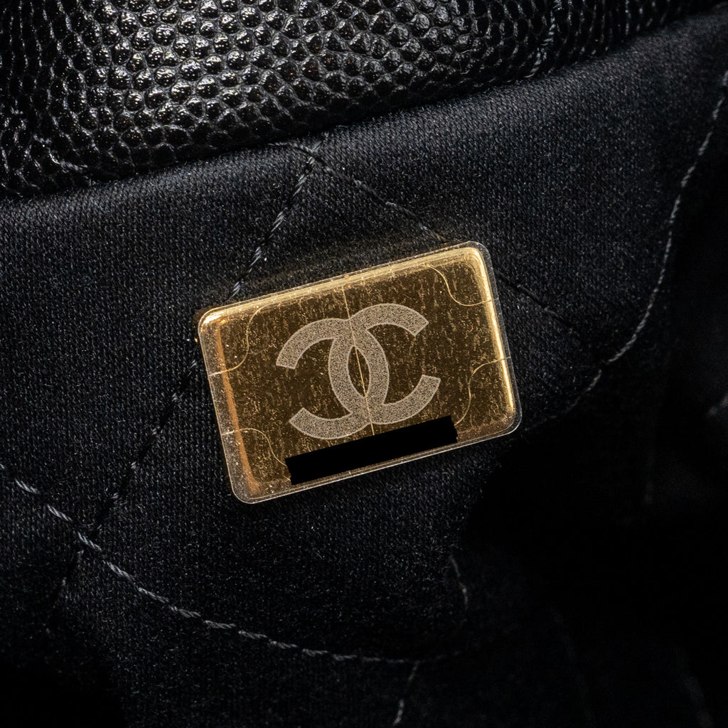 chanel-mini-22-bag-caviar-black-ghw-microchip