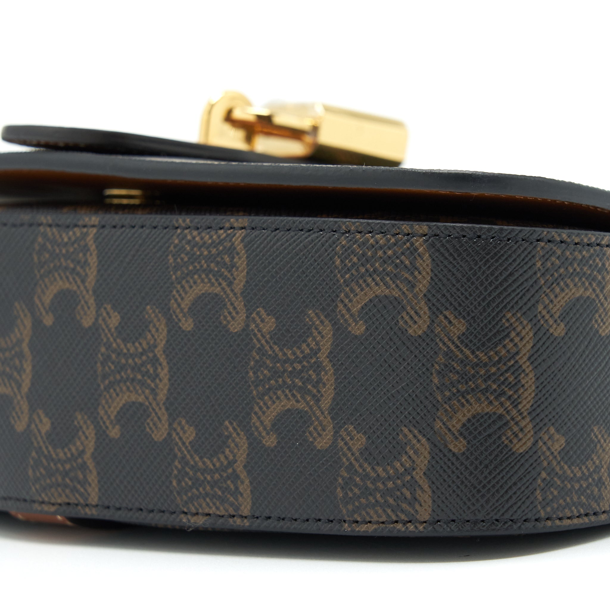 celine-clutch-on-strap-in-triumphed-canvas-calfskin-tan-ghw