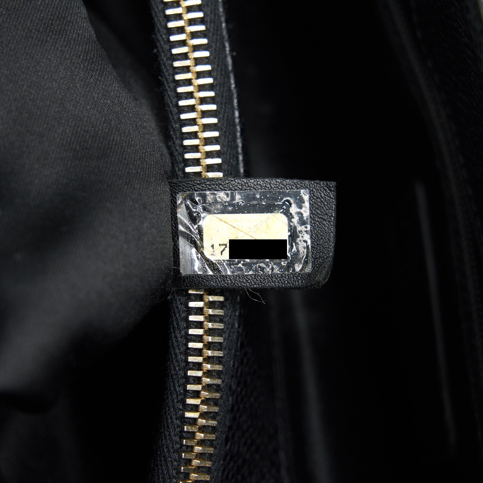 chanel-grand-shopping-tote-caviar-black-ghw-serial-17