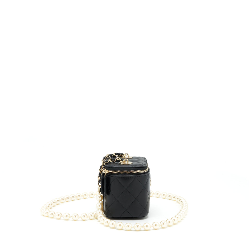 chanel-mini-vanity-with-pearl-chain-lambskin-black-lghw