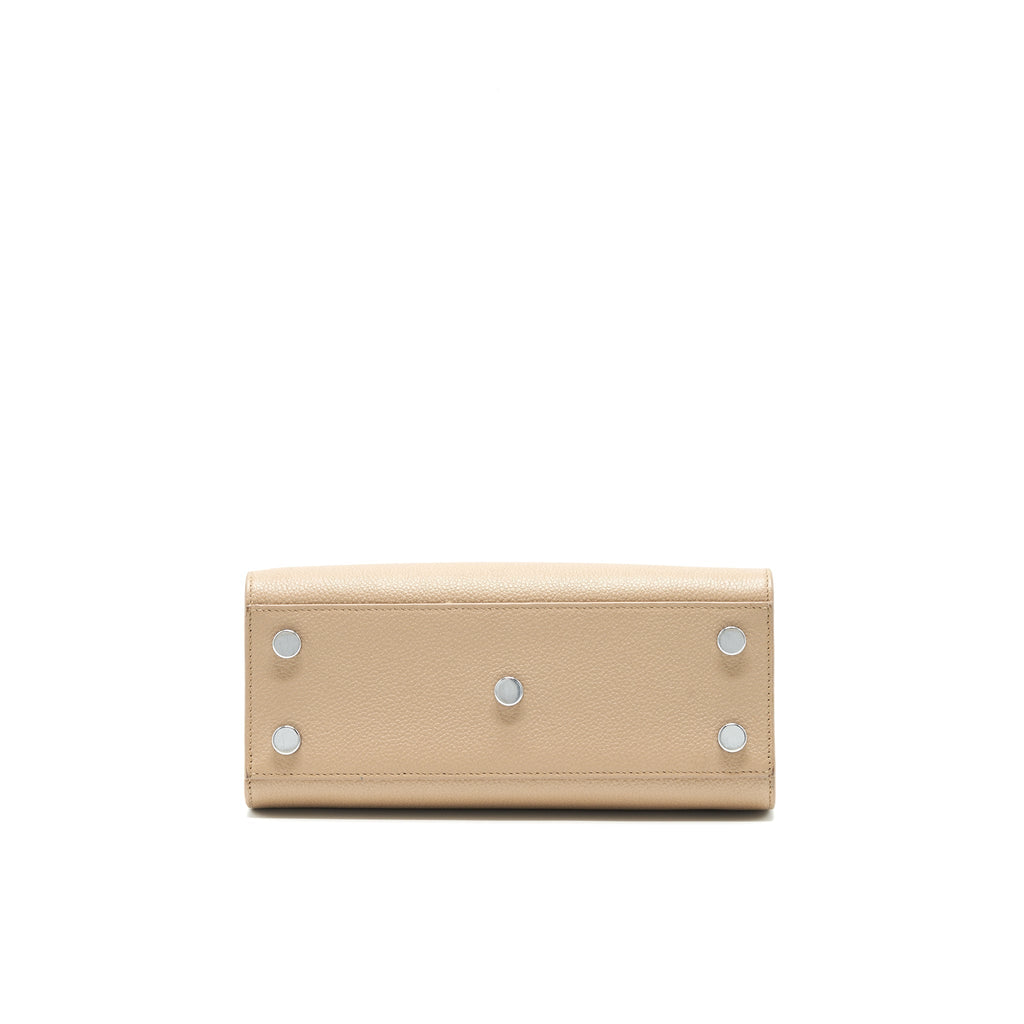 saint-laurent-sac-de-jour-in-nano-size-beige-shw