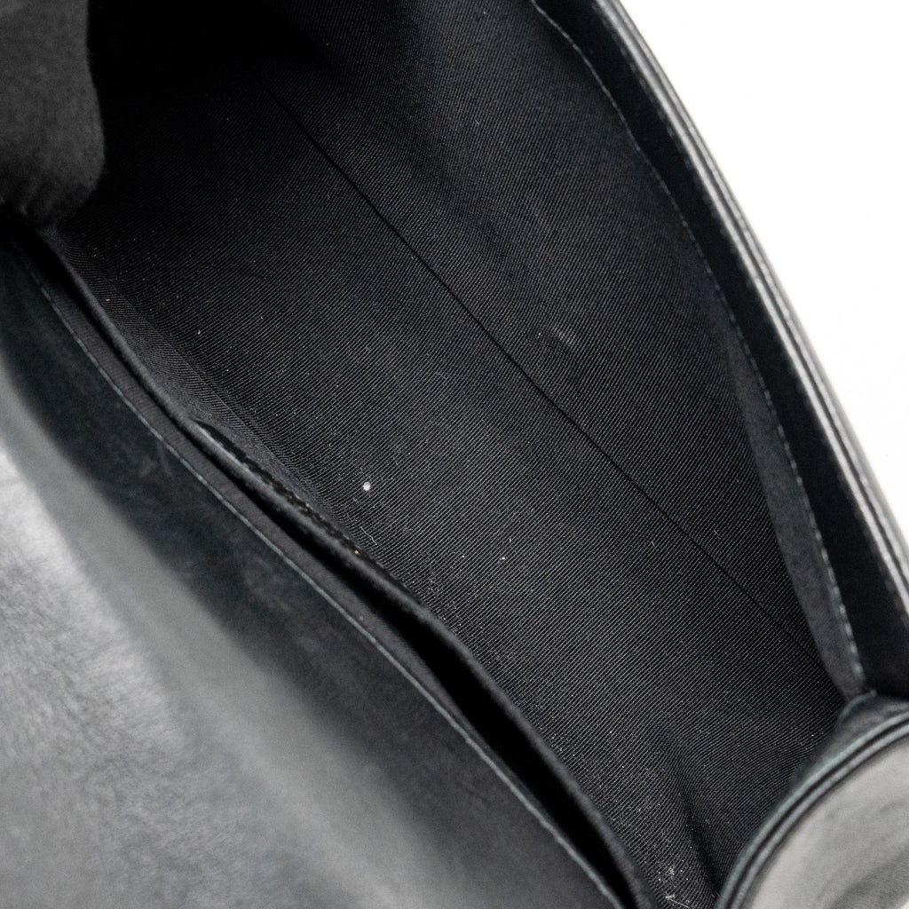 chanel-medium-boy-bag-lambskin-black-ghw-3