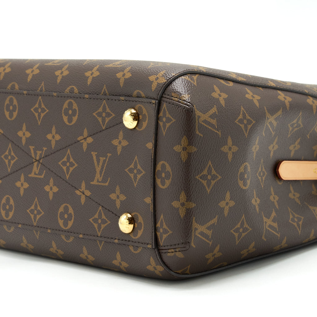 louis-vuitton-montaigne-mm-monogram-canvas-year-2016
