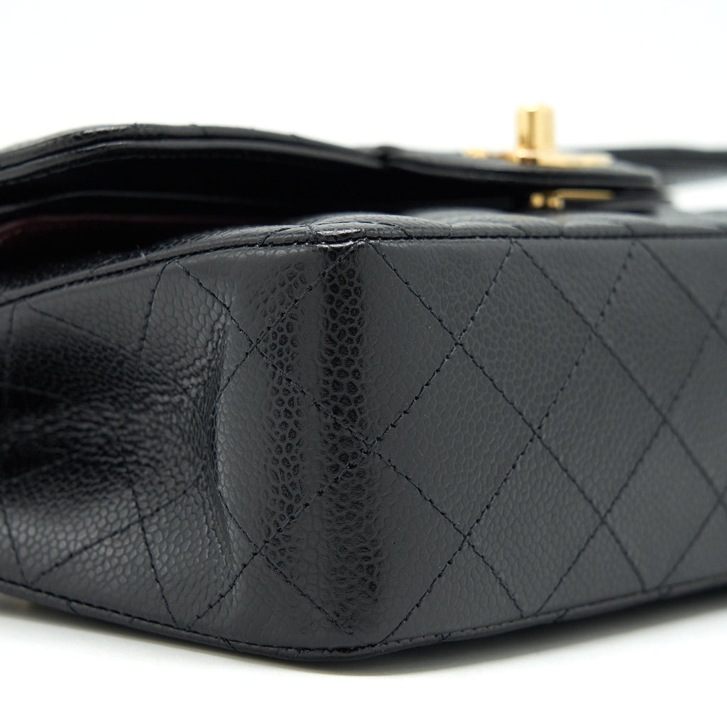chanel-small-classic-double-flap-bag-caviar-black-ghw-microchip