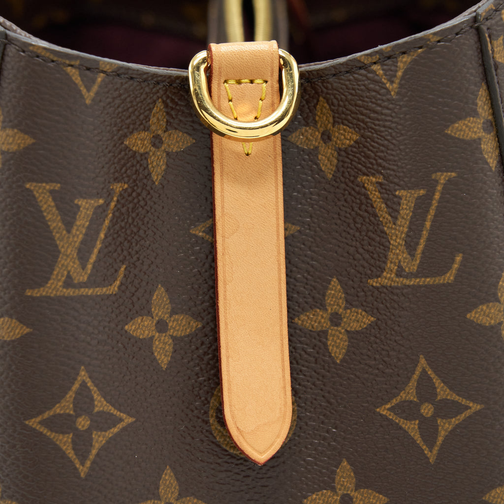 louis-vuitton-montaigne-mm-monogram-canvas-year-2016