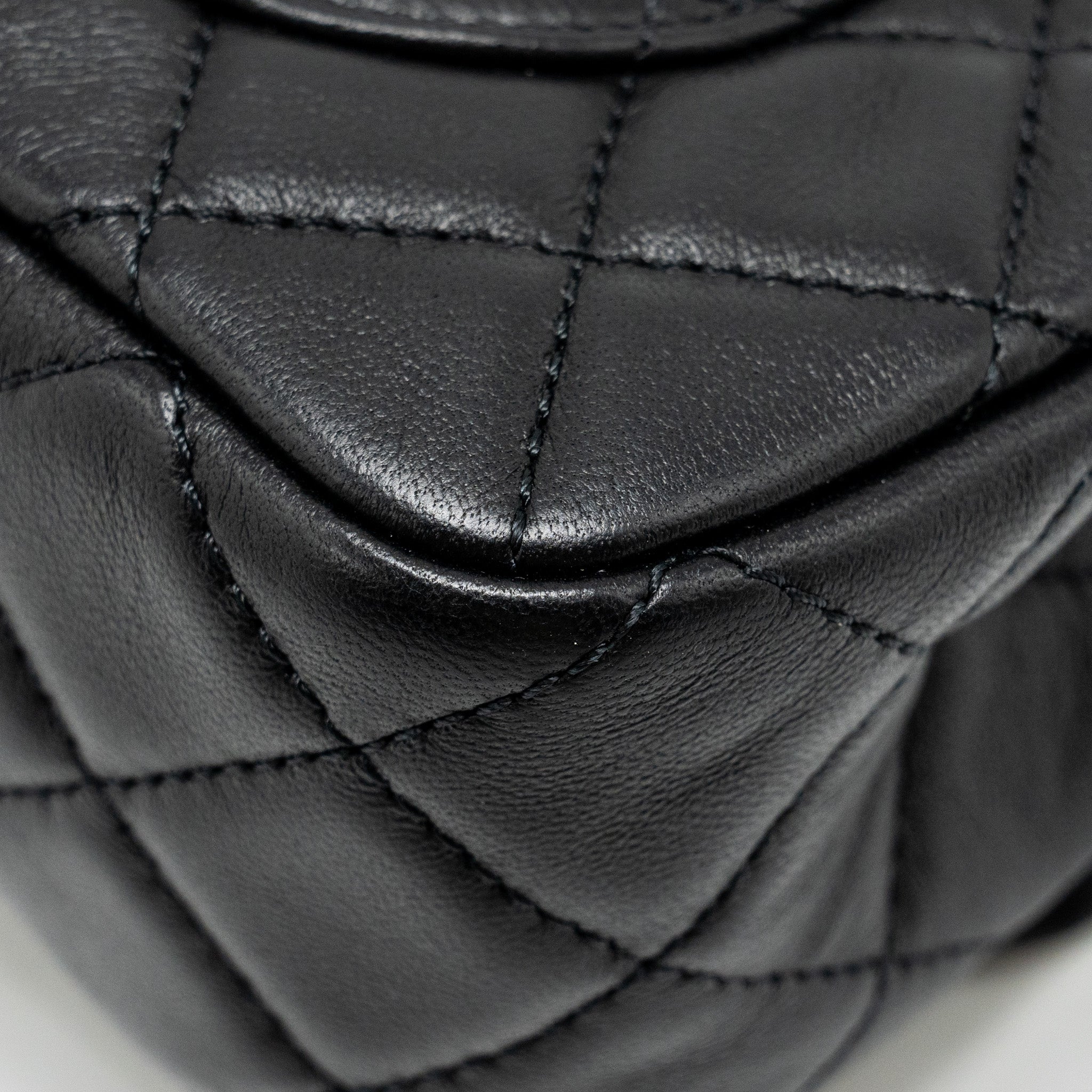 chanel-pearl-crush-mini-rectangular-flap-bag-lambskin-black-ghw-microchip-copy-1