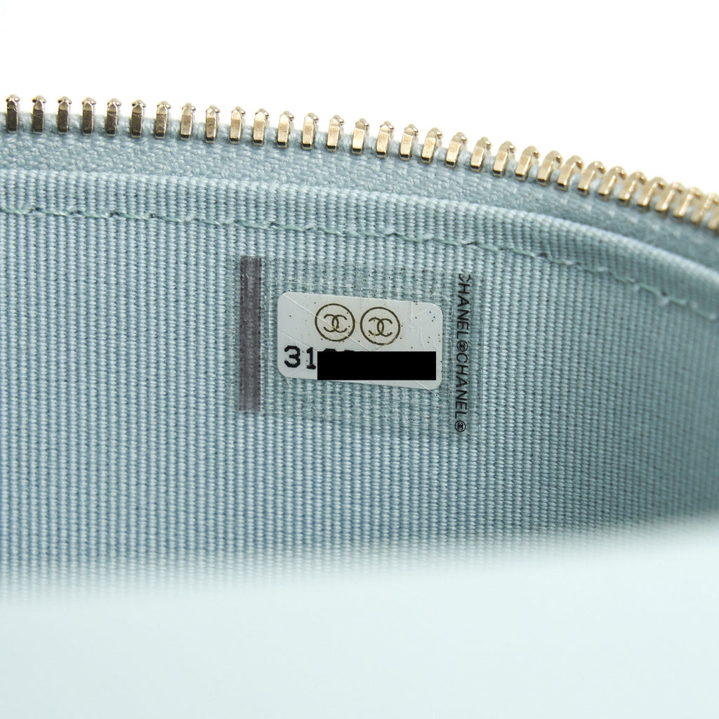 chanel-21k-rectangular-top-handle-vanity-with-chain-baby-blue-lghw-1