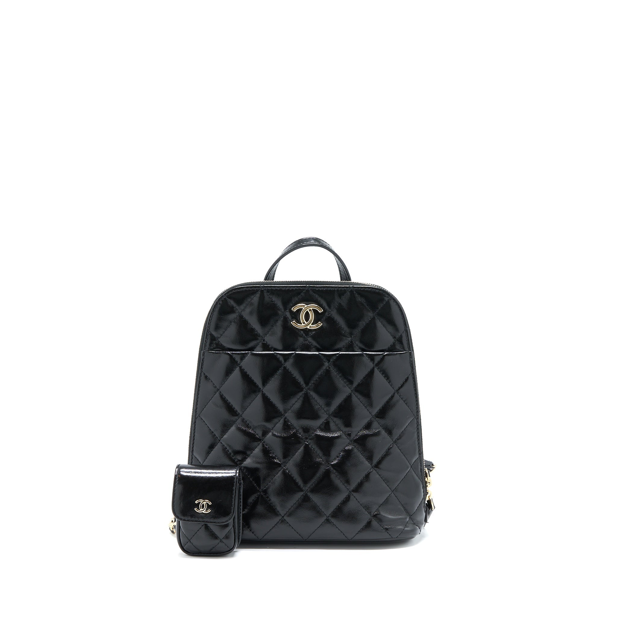 chanel-22a-quilted-backpack-shiny-calfskin-black-lghw