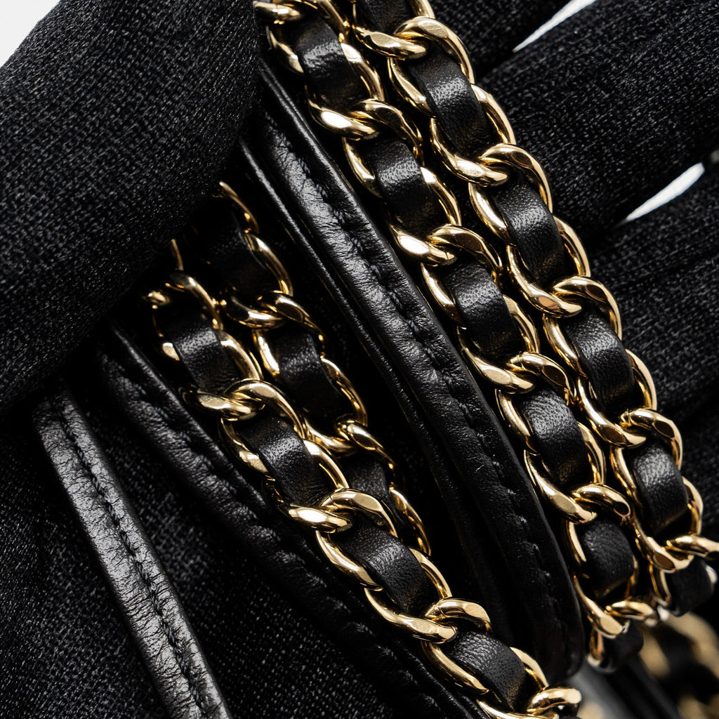 chanel-23a-mini-31-bag-calfskin-black-lghw-microchip