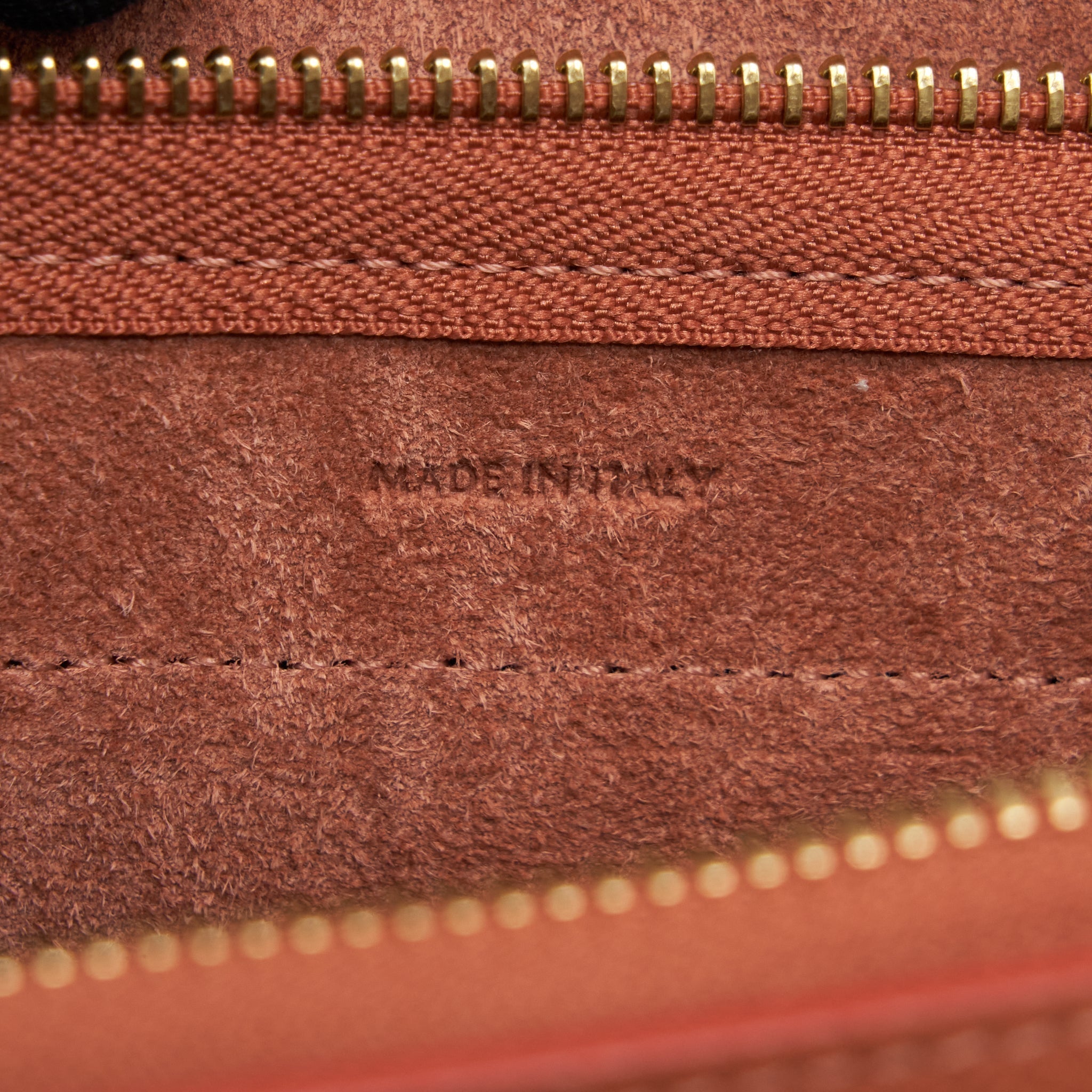 celine-pico-belt-bag-grain-calfskin-ghw