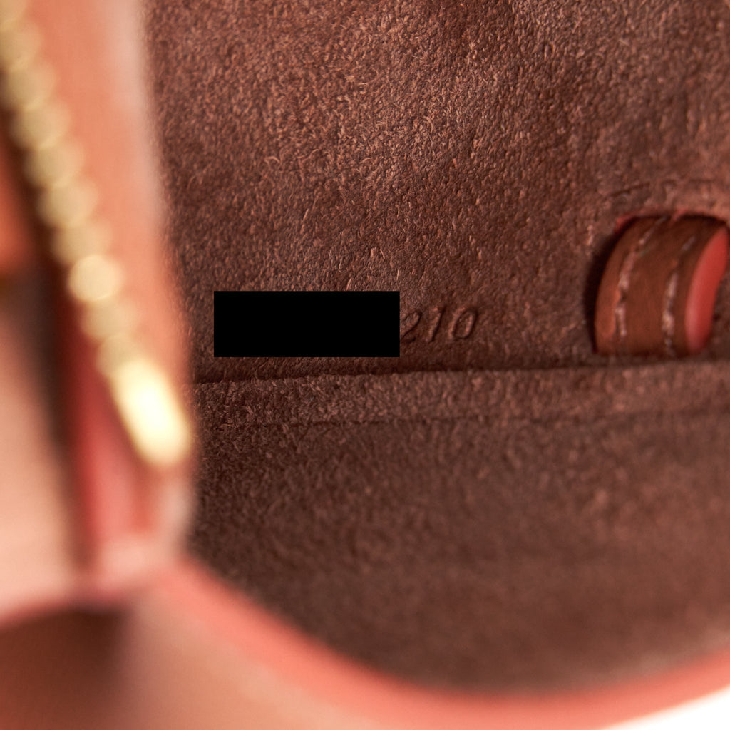 celine-pico-belt-bag-grain-calfskin-ghw