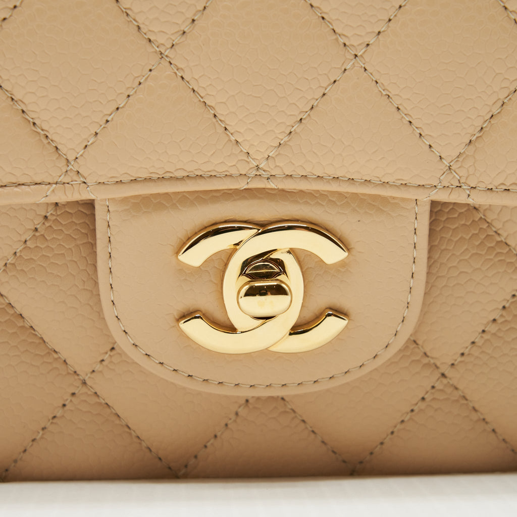 chanel-classic-double-flap-bag-caviar-beige-ghw