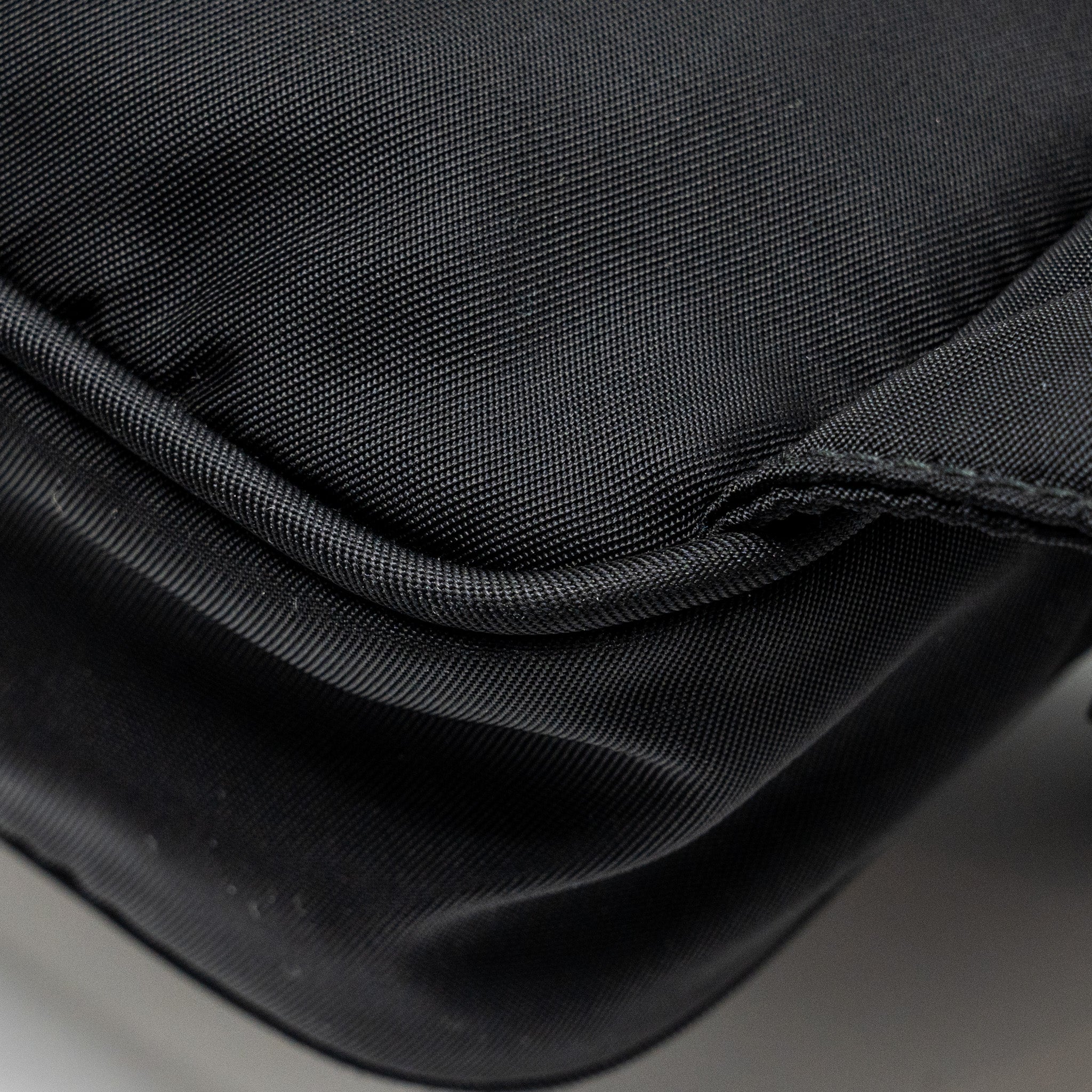 prada-re-nylon-belt-bag-nylon-black-shw