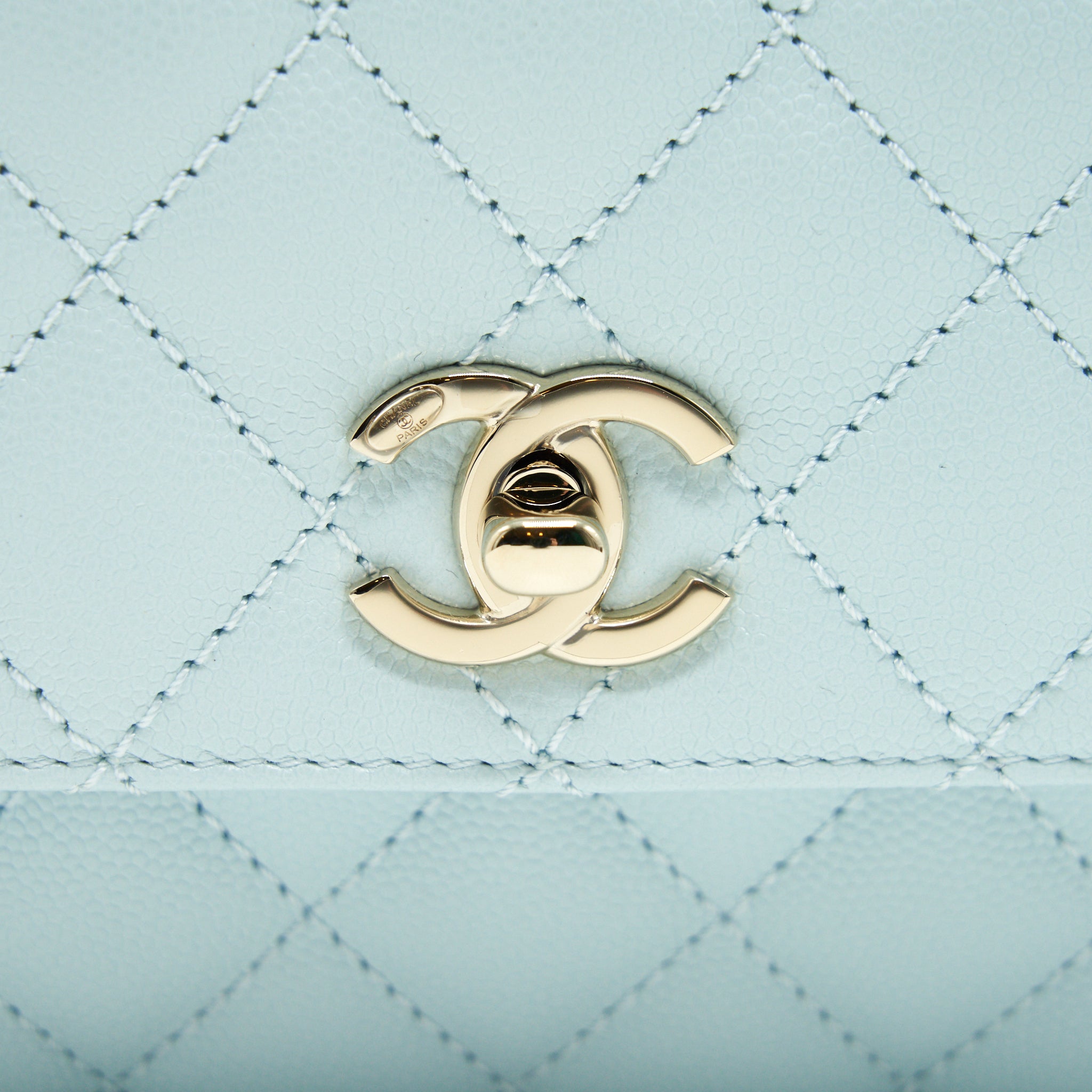 chanel-21k-baby-blue-coco-handle-small-old-mini-24cm-lghw-microchip