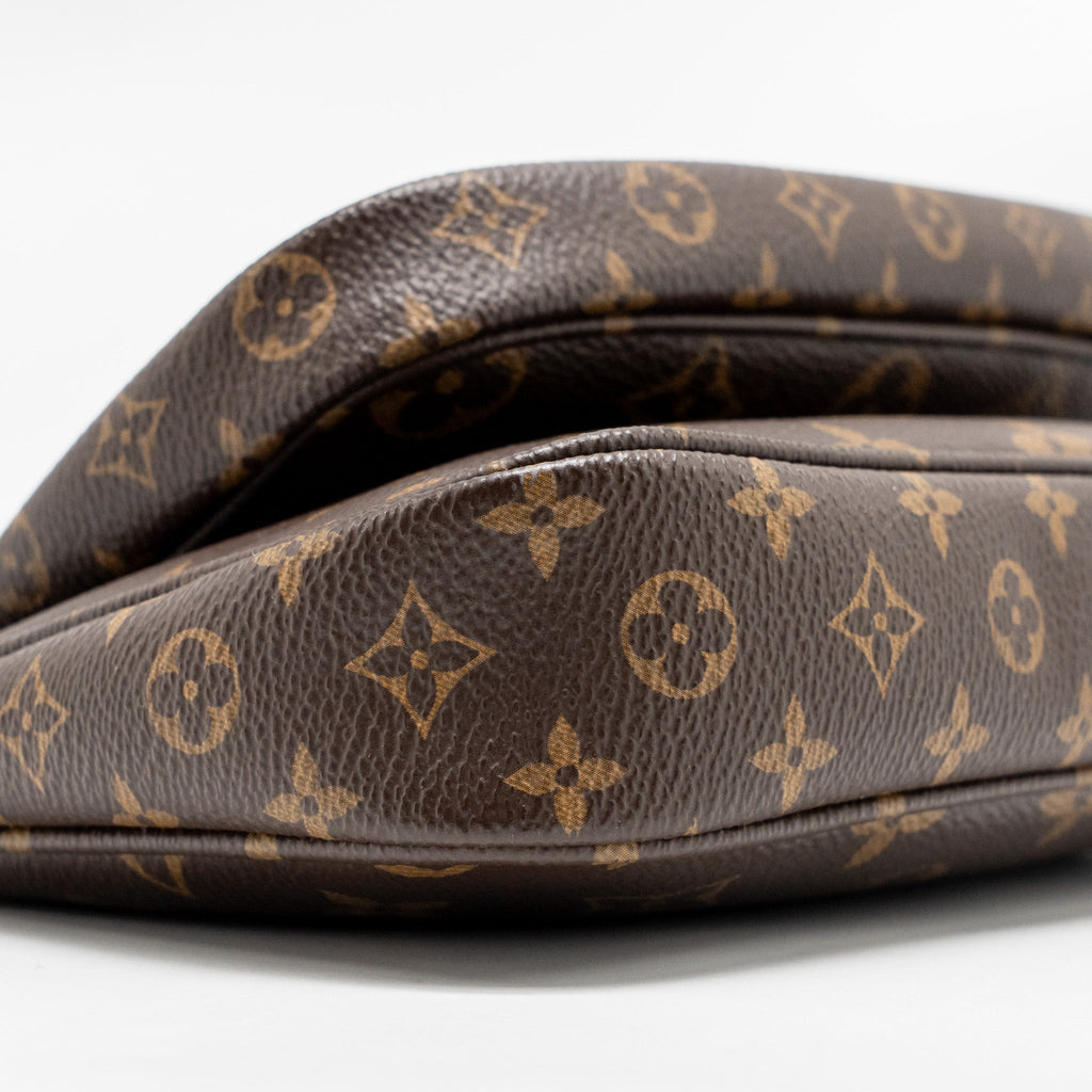 louis-vuitton-multi-pochette-accessories-monogram-canvas-khaki-strap-ghw-1