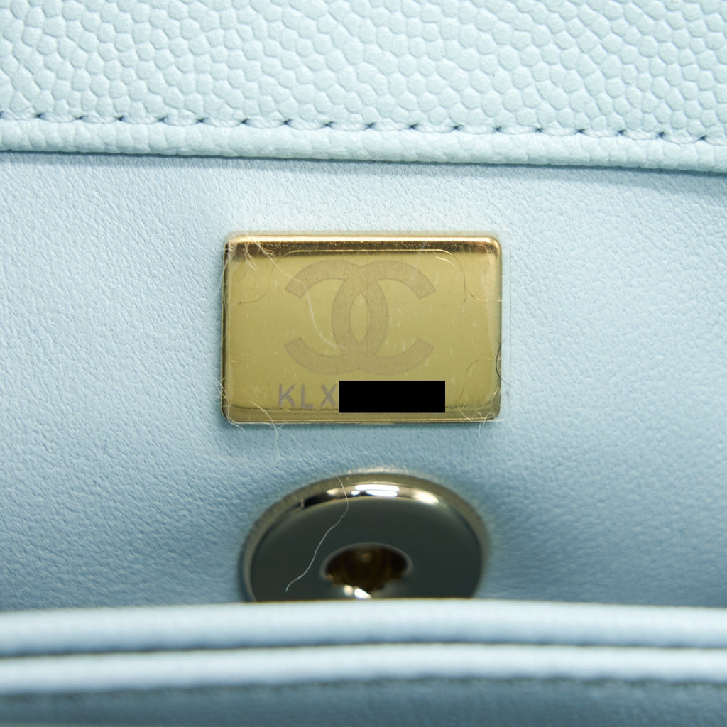 chanel-21k-baby-blue-coco-handle-small-old-mini-24cm-lghw-1