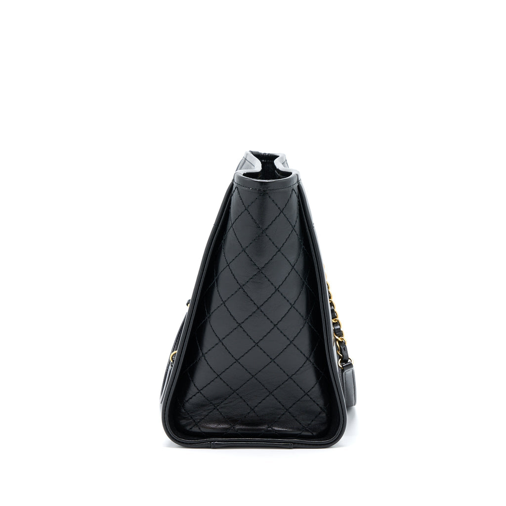 chanel-deauville-tote-bag-calfskin-black-with-detail-logo-ghw