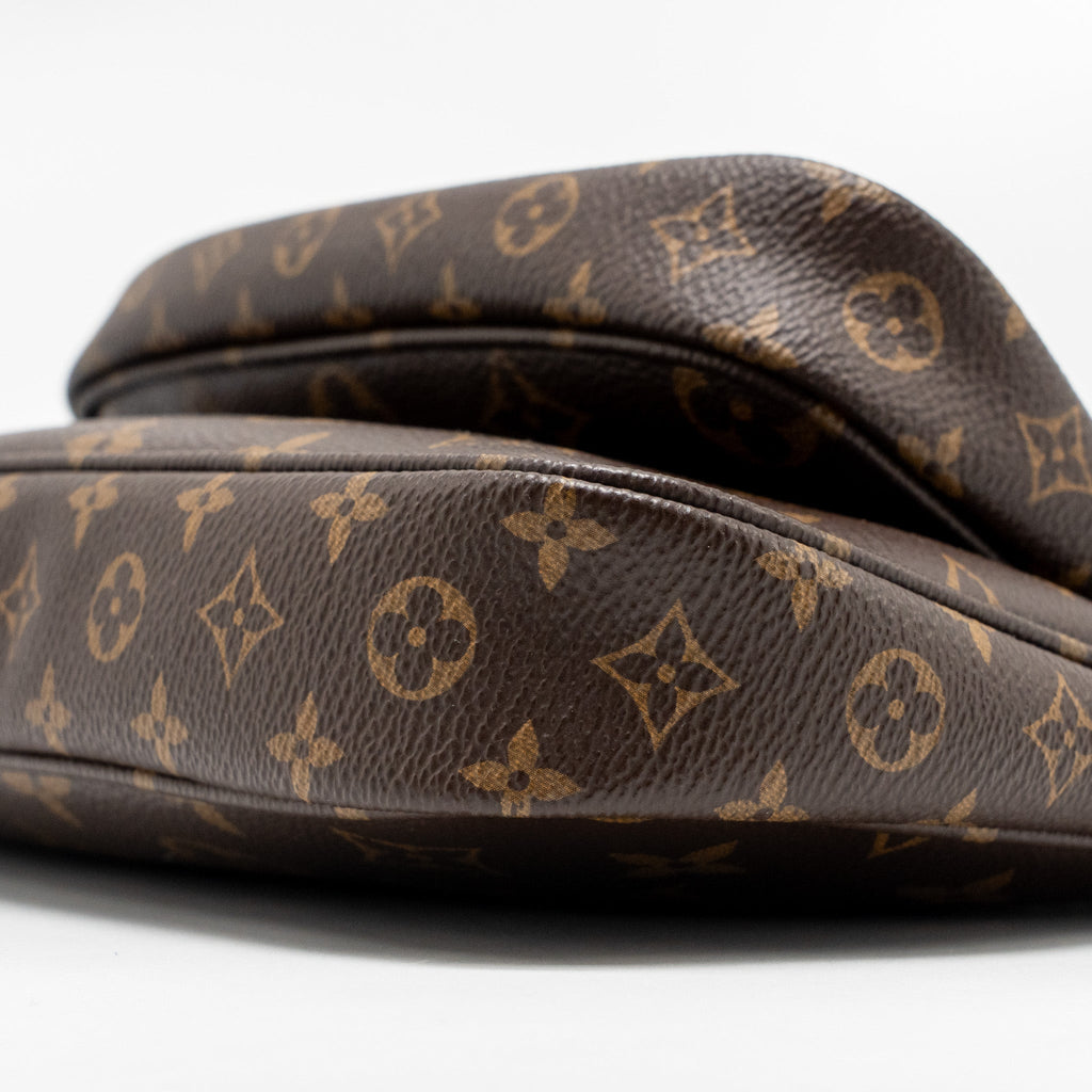 louis-vuitton-multi-pochette-accessories-monogram-canvas-khaki-strap-ghw-1