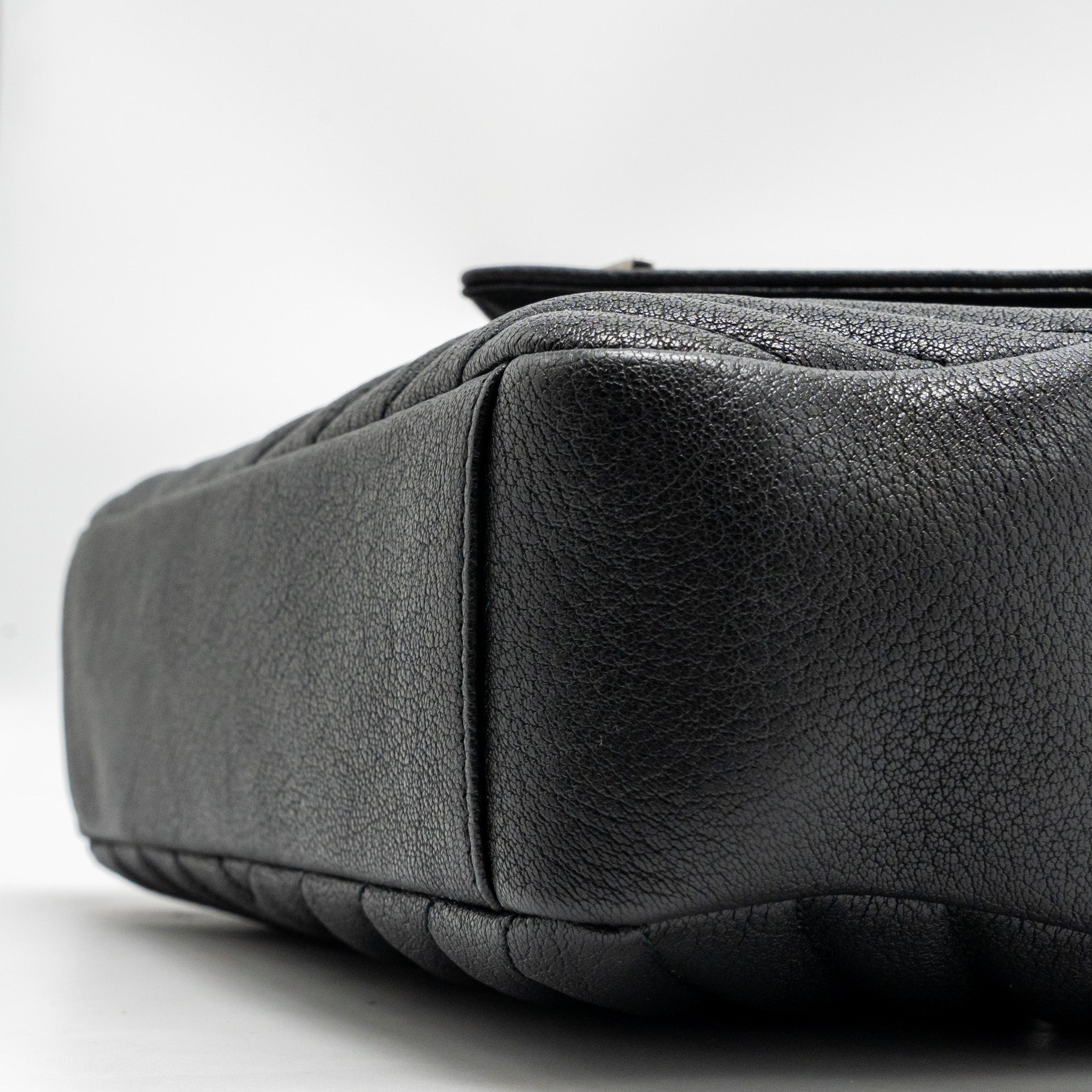 saint-laurent-ysl-medium-college-bag-lambskin-black-shw