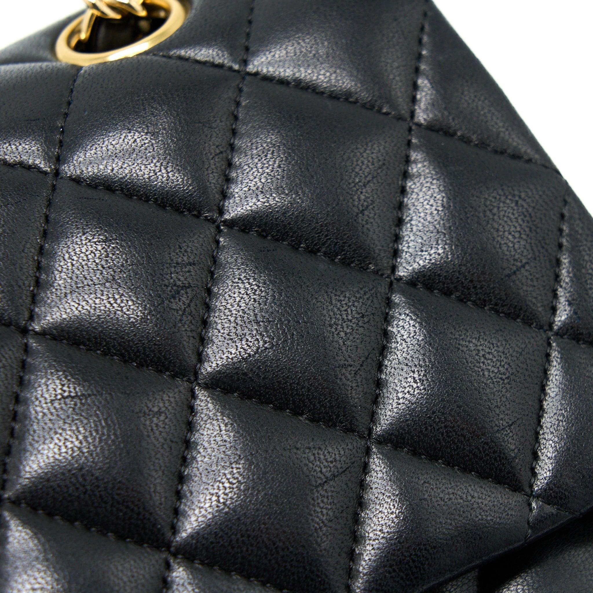 chanel-medium-classic-double-flap-bag-lambskin-black-ghw