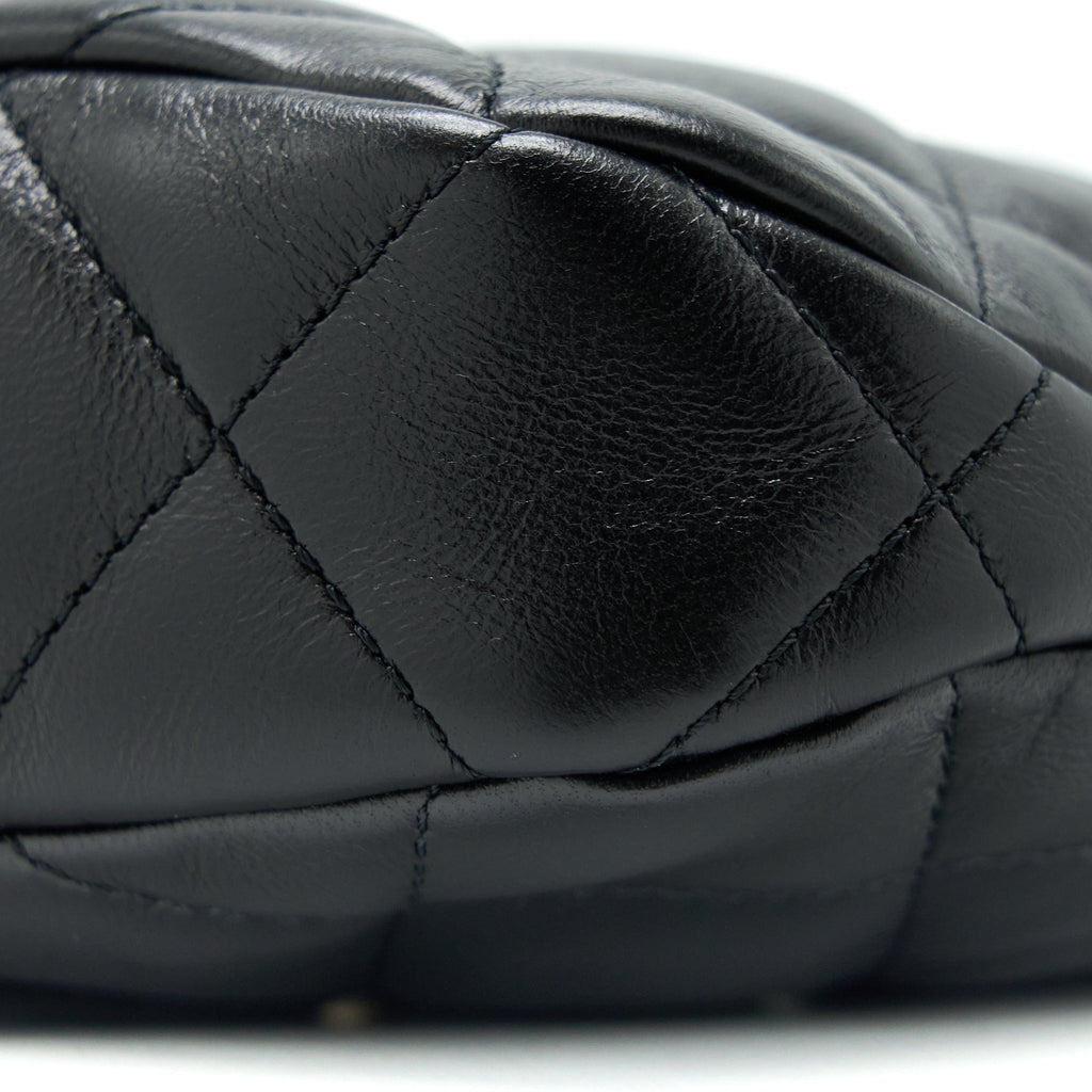 chanel-22k-hobo-shoulder-bag-calfskin-black-ghw-microchip