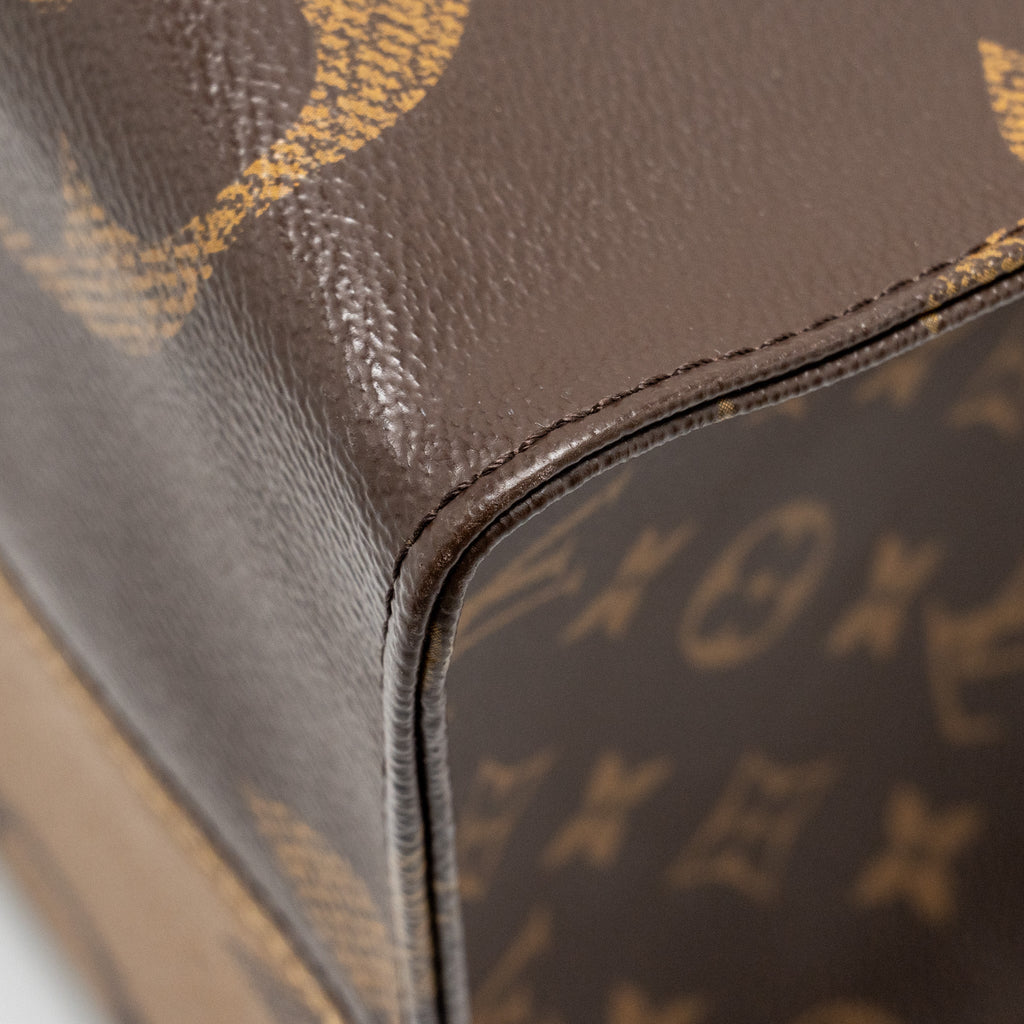 louis-vuitton-onthego-gm-monogram-canvas-ghw-2