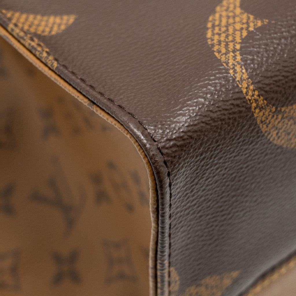 louis-vuitton-onthego-gm-monogram-canvas-ghw-2