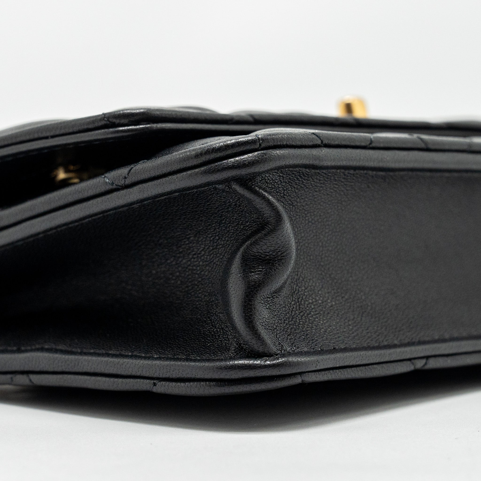chanel-classic-wallet-on-chain-with-camellia-adjustable-chain-lambskin-black-ghw-microchip
