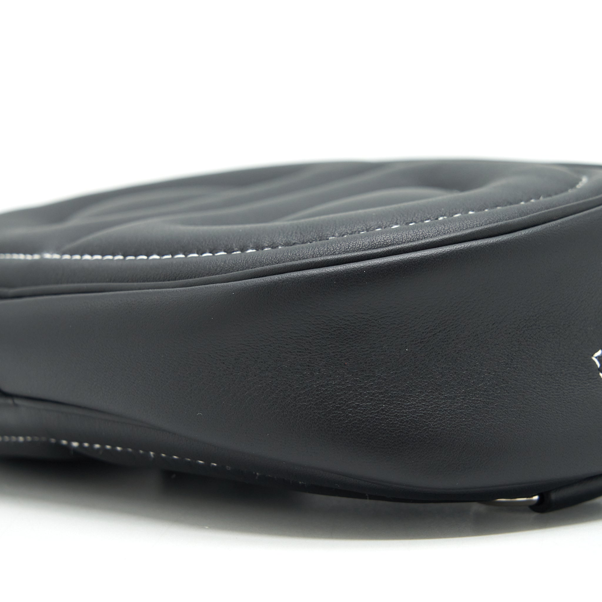 hermes-in-the-loop-belt-bag-swift-black-shw-stamp-z